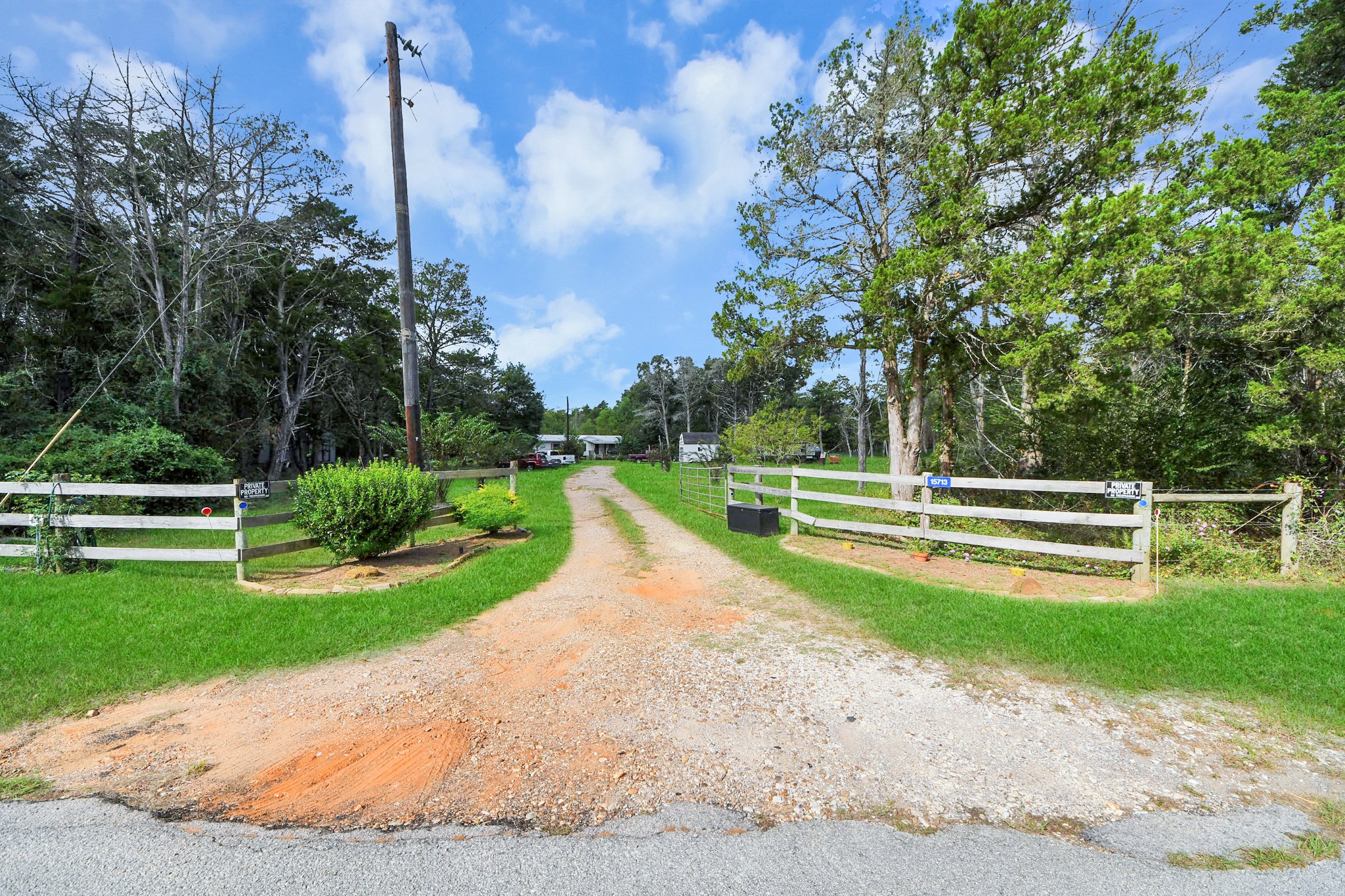 15713 Hinkel Road Property Photo 26