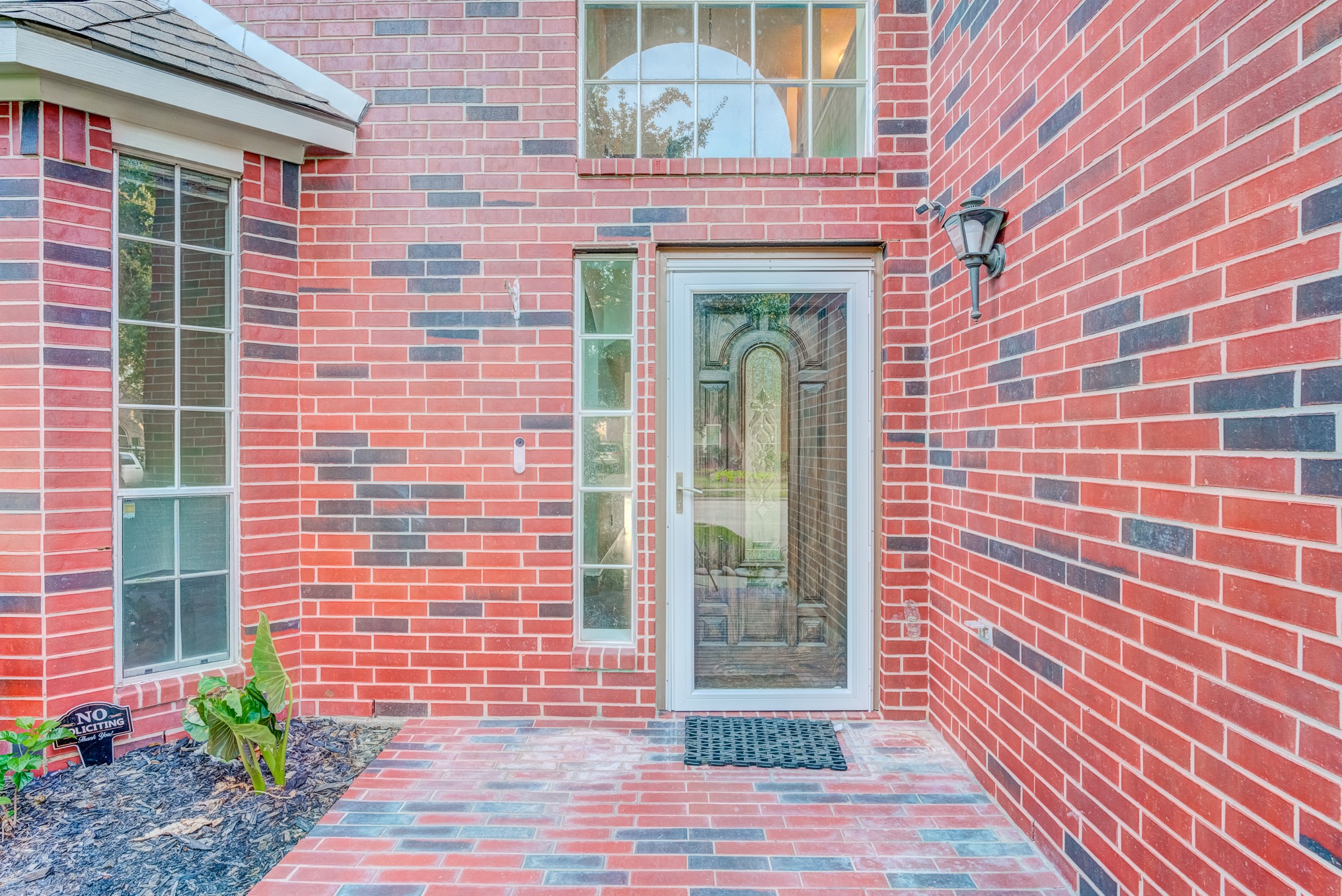 2706 Sun Beam Court Property Photo 5