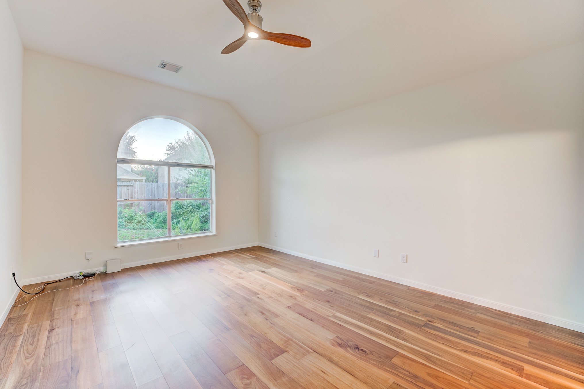 2706 Sun Beam Court Property Photo 26