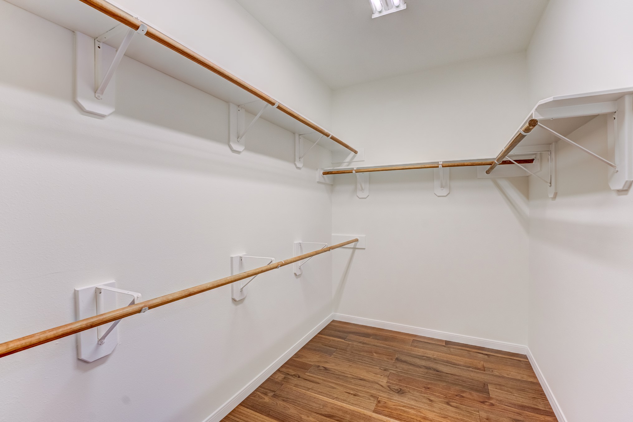 2706 Sun Beam Court Property Photo 32