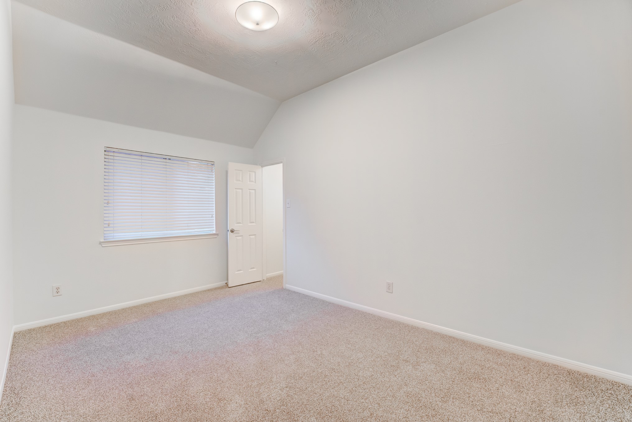 2706 Sun Beam Court Property Photo 35