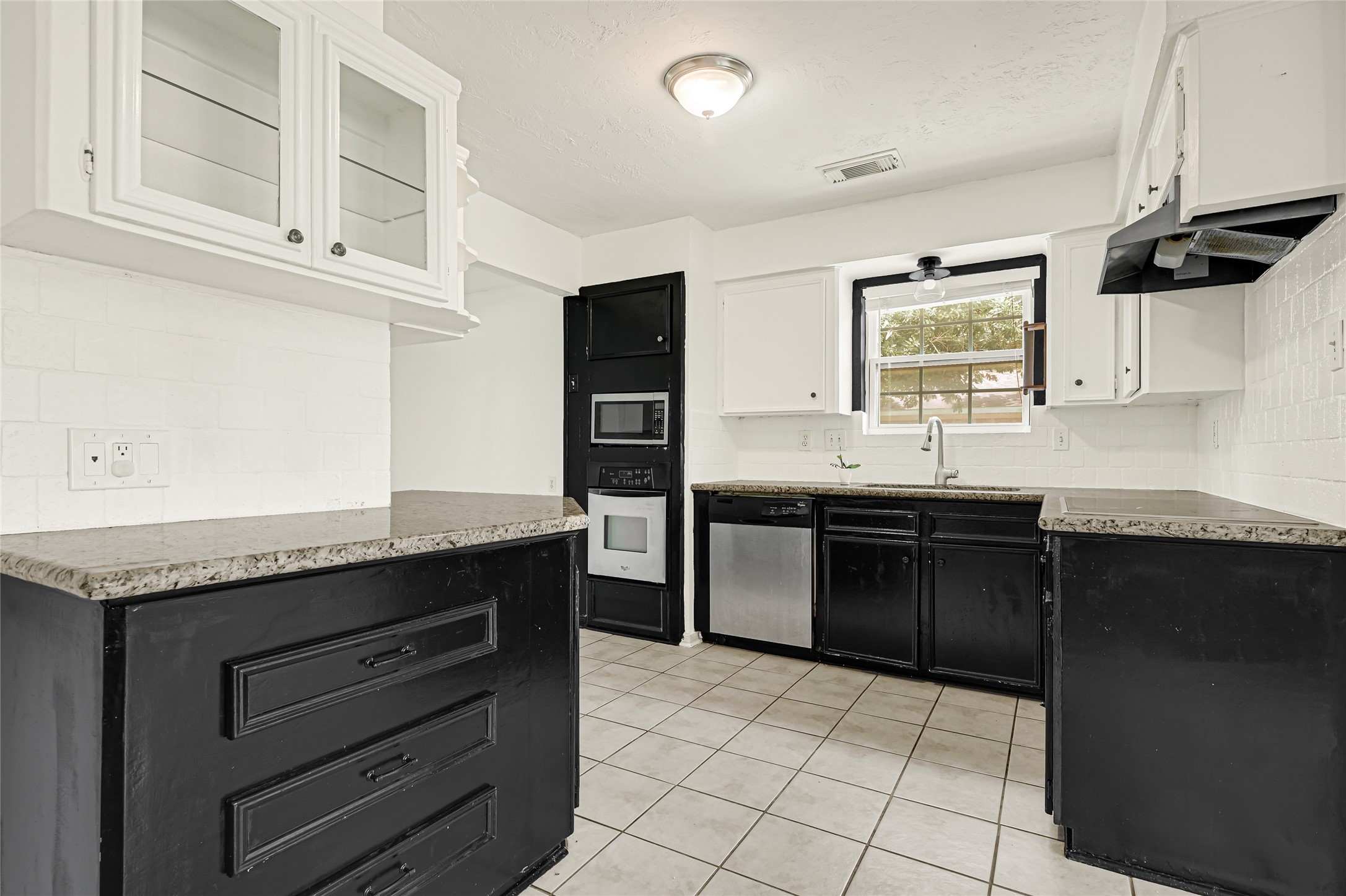 539 Belwin Drive Property Photo 11