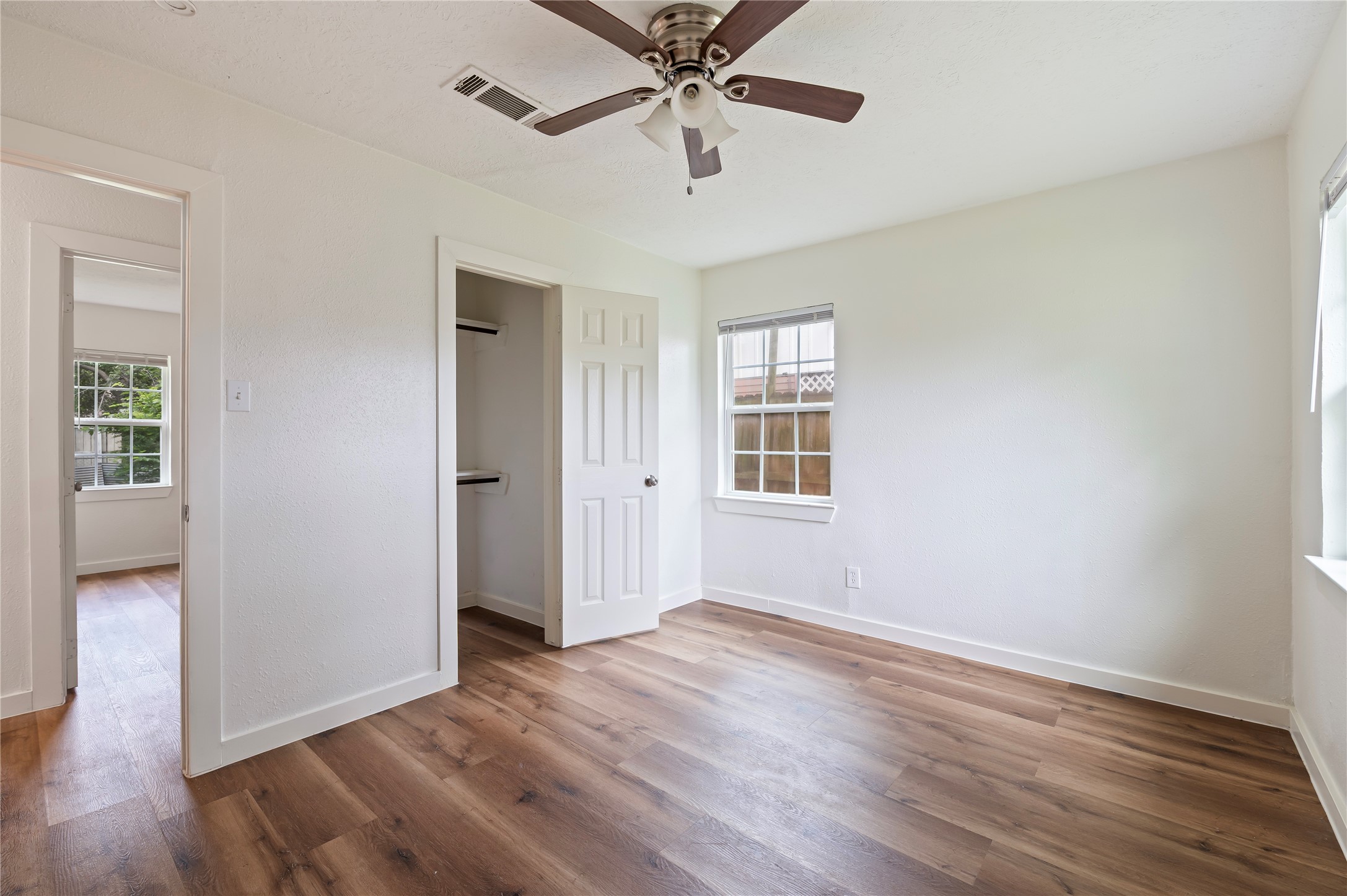504 Burke Road Property Photo 8