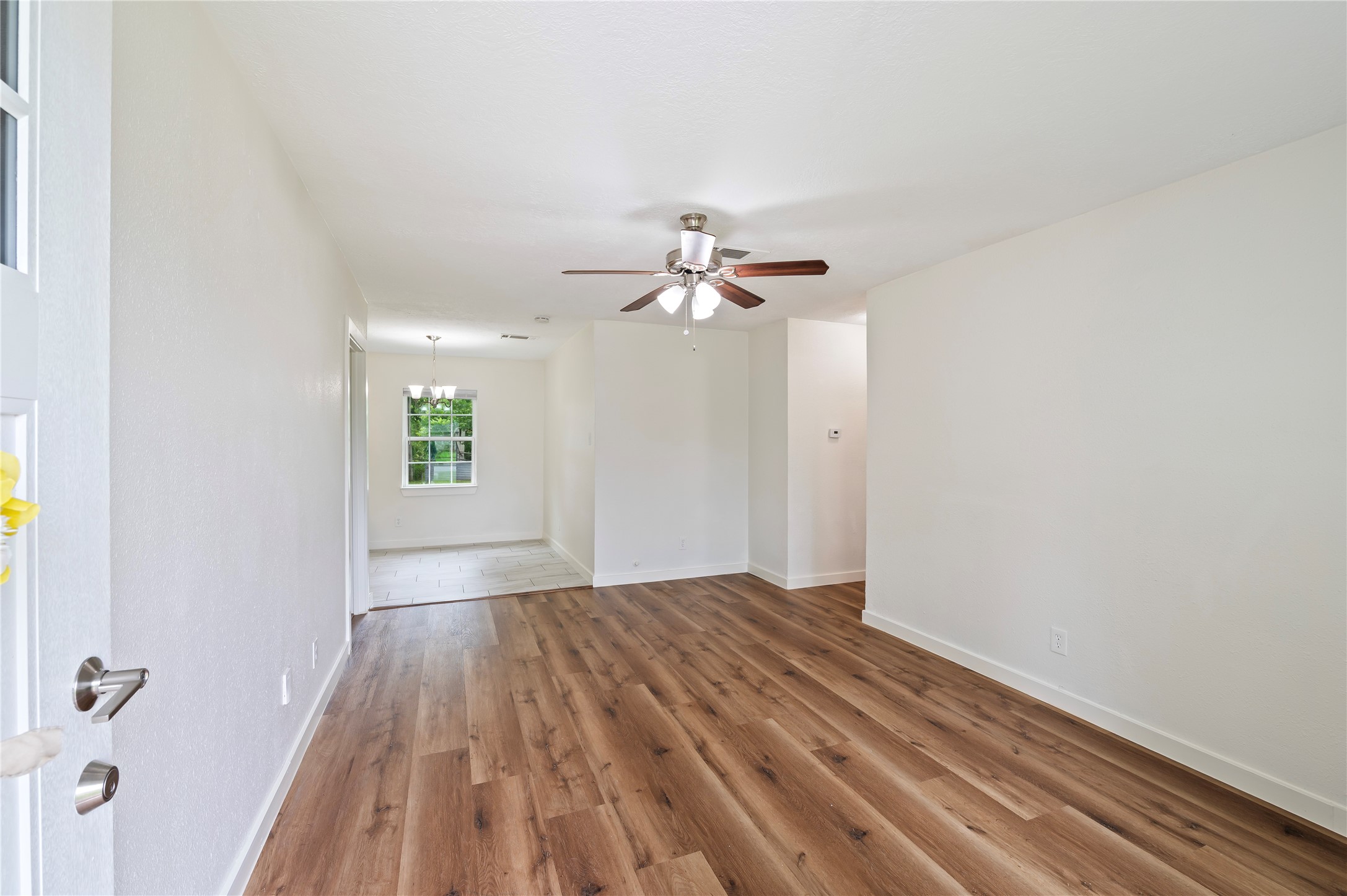 504 Burke Road Property Photo 23
