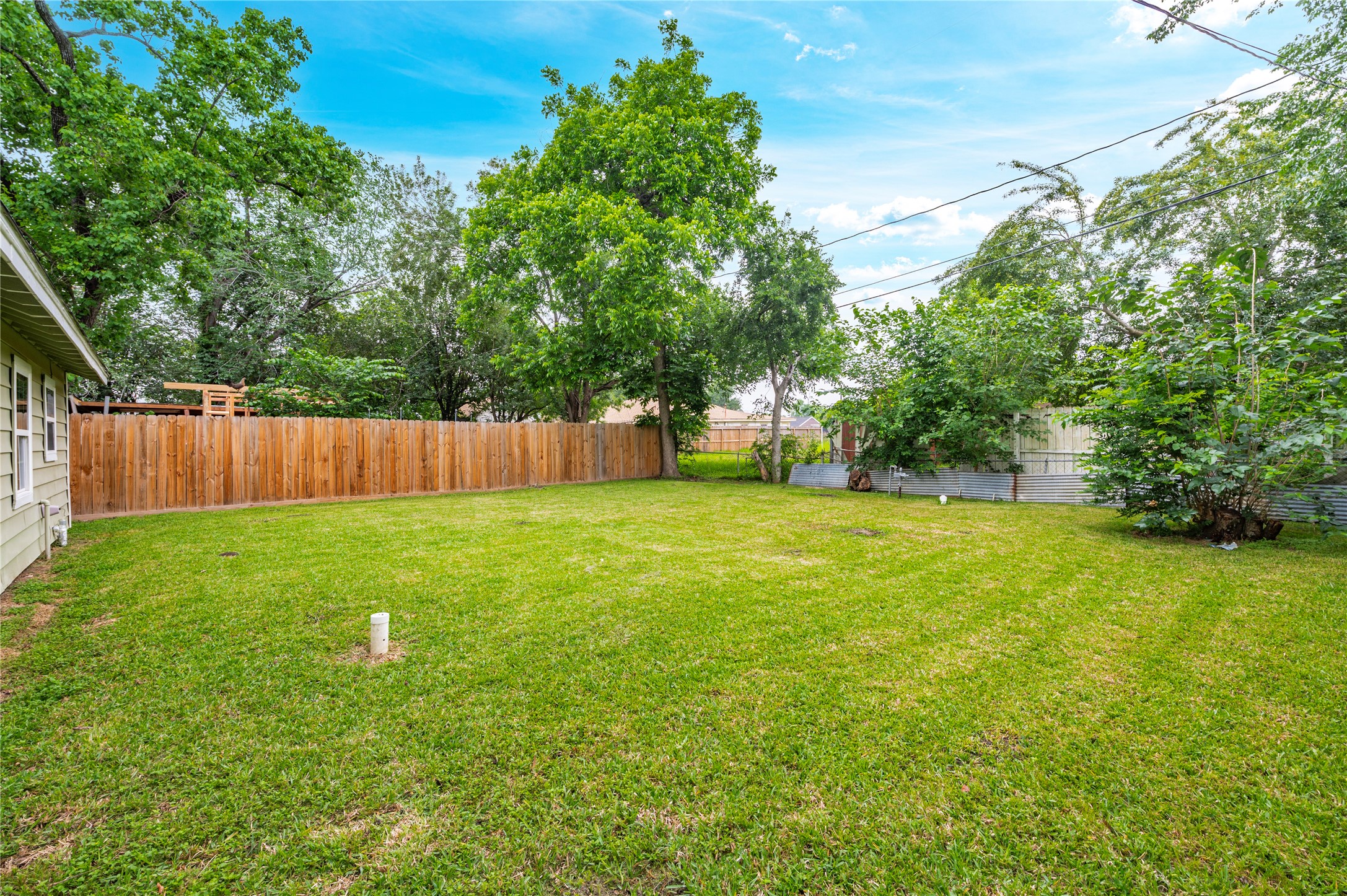 504 Burke Road Property Photo 24
