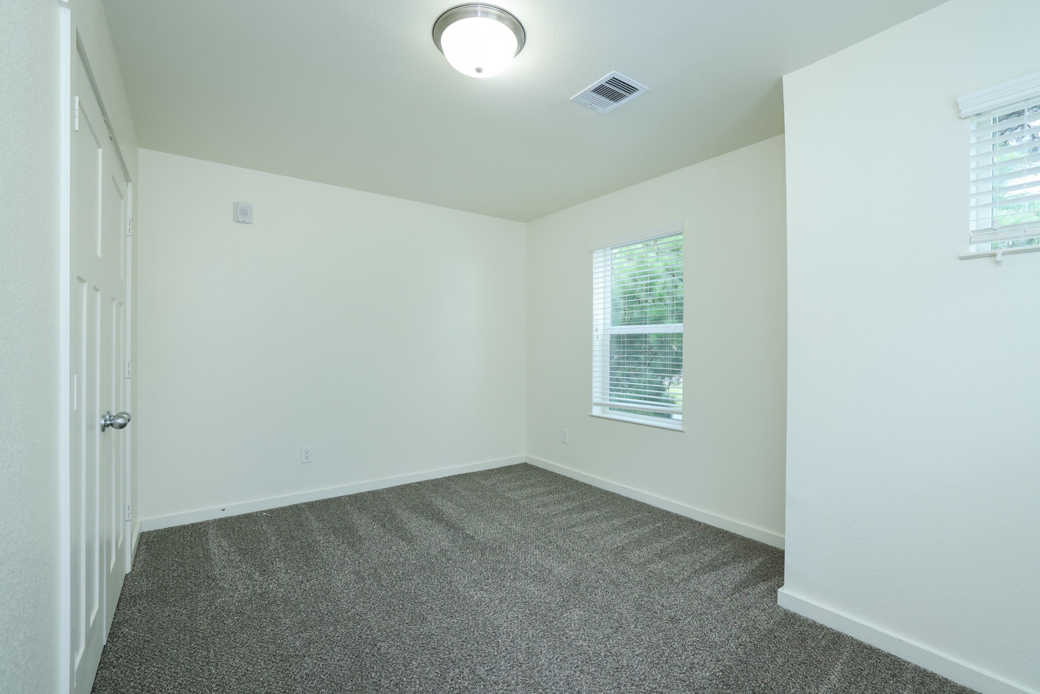 21155 Gosling Road 36b Property Photo 15