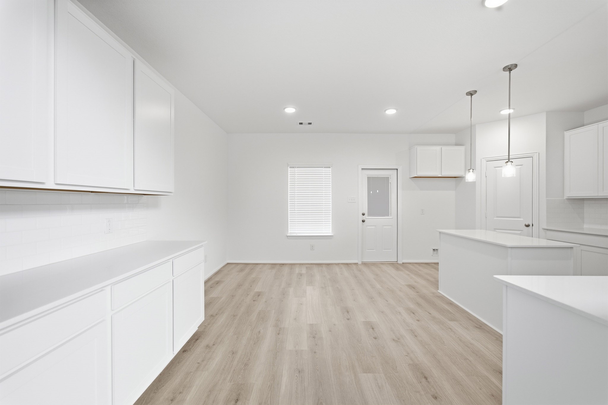 2612 Rose Quartz Drive Property Photo 15