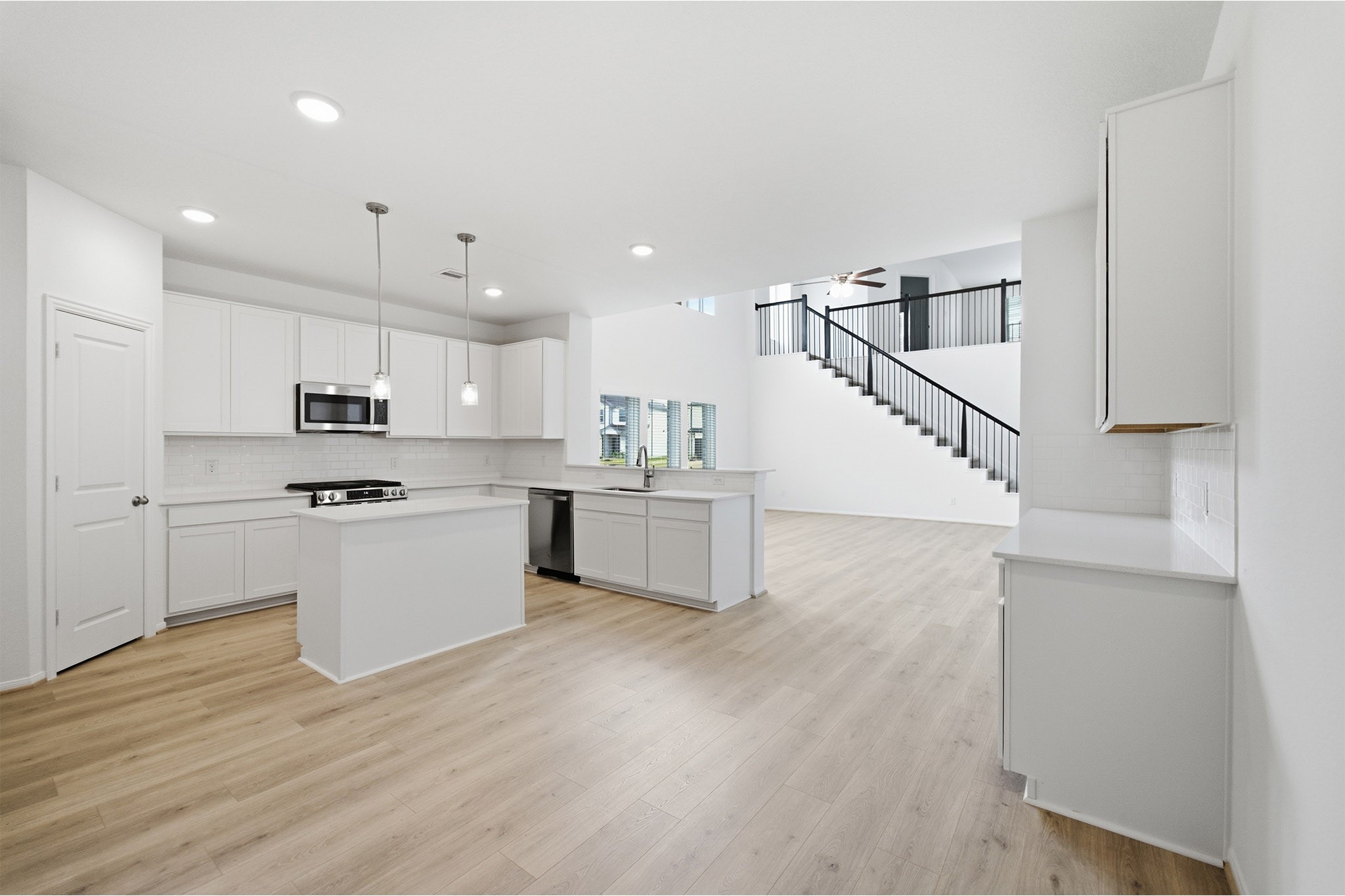 2612 Rose Quartz Drive Property Photo 17