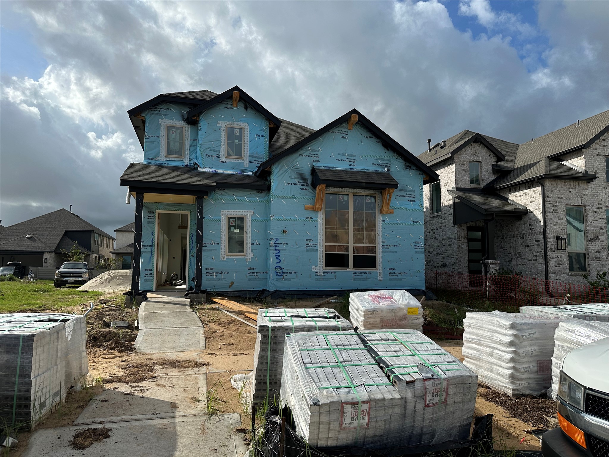 2530 Mission Heights Way Property Photo 2