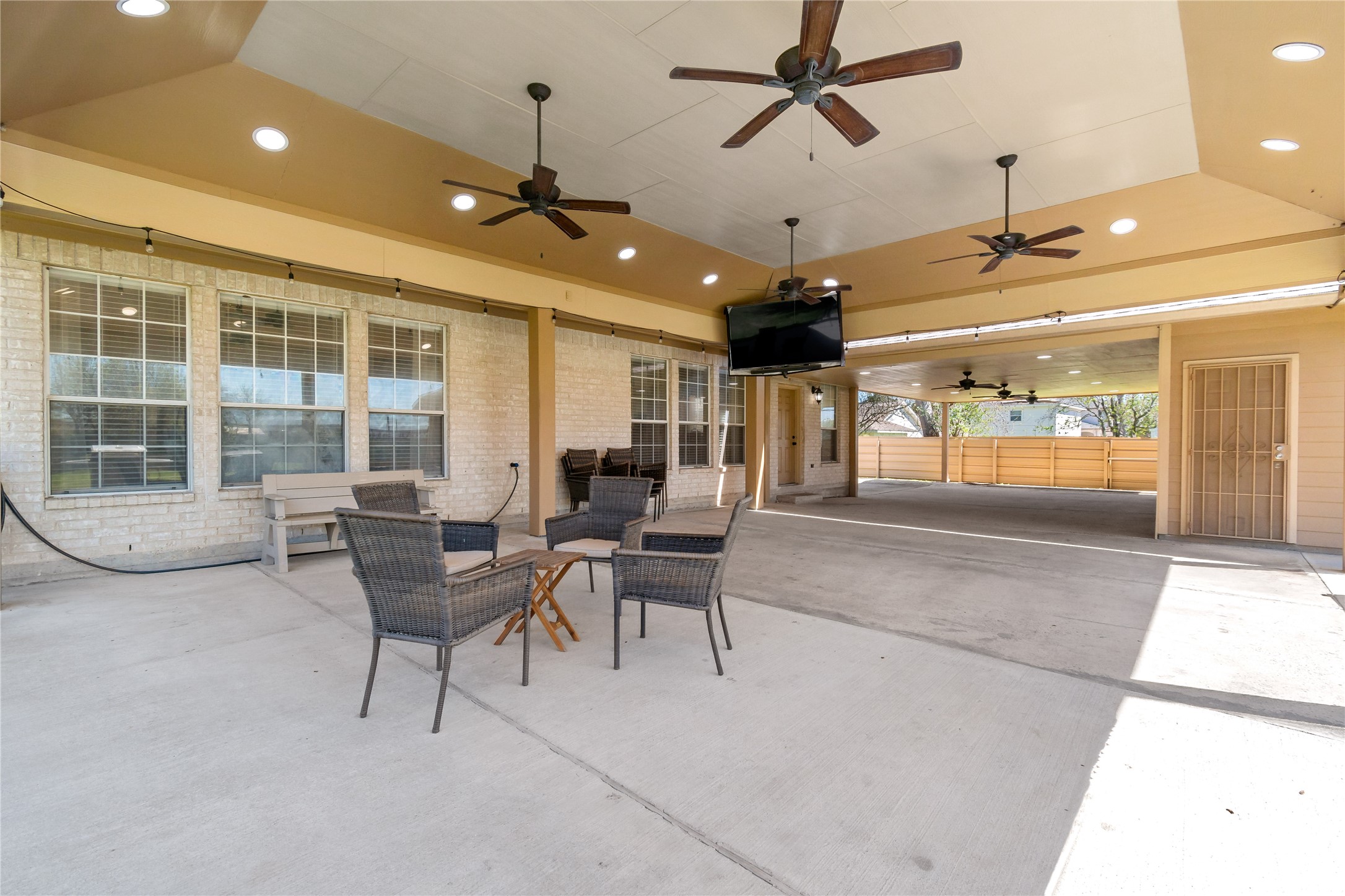 5631 Brookfield Drive Property Photo 33