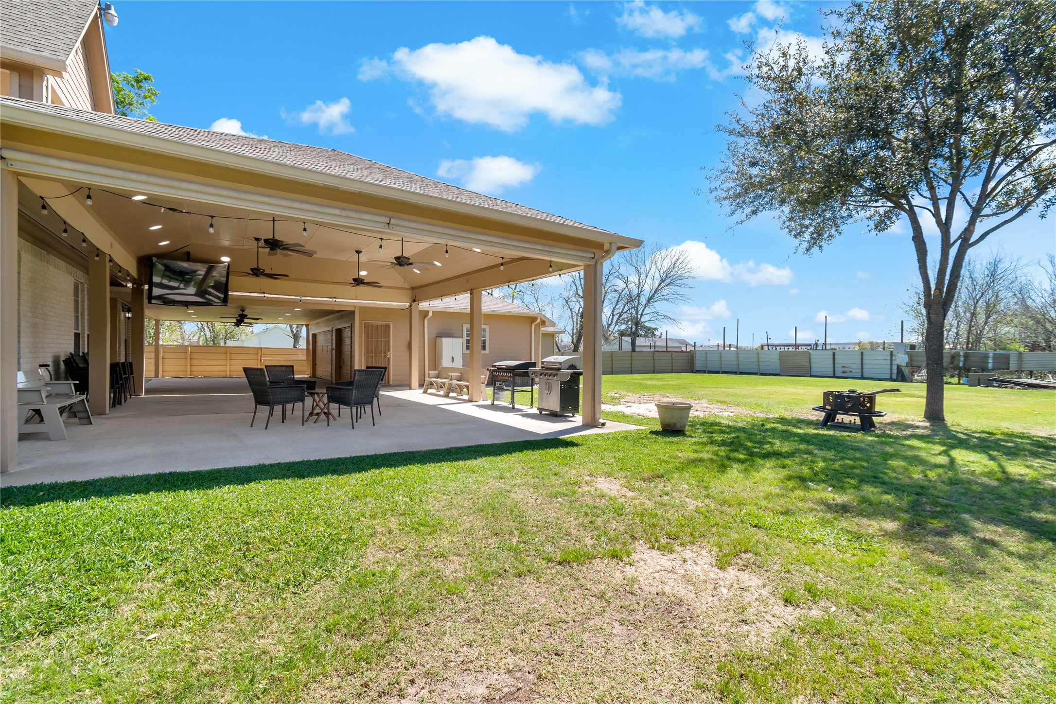 5631 Brookfield Drive Property Photo 34