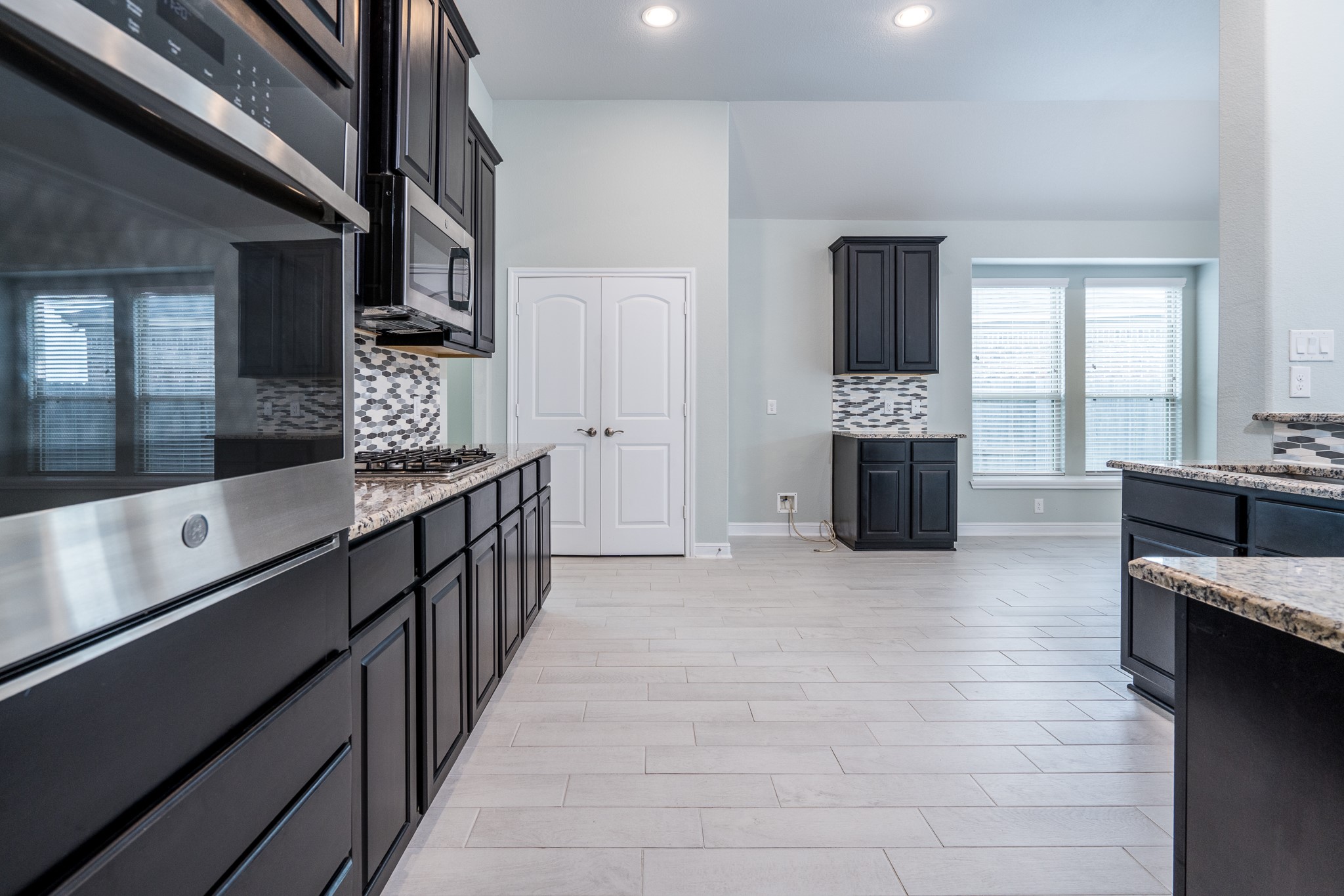 204 Upland Drive Property Photo 9