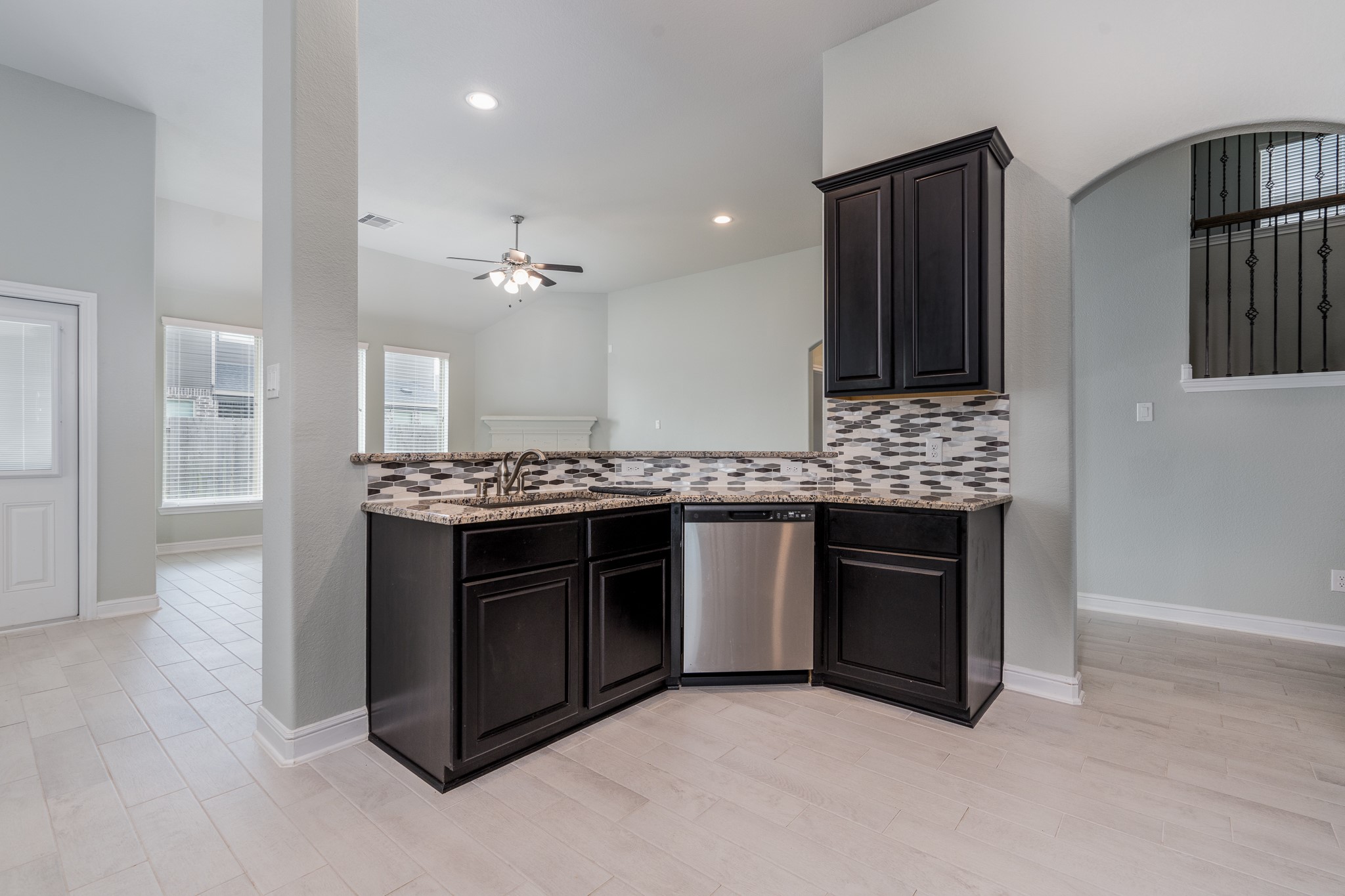 204 Upland Drive Property Photo 10