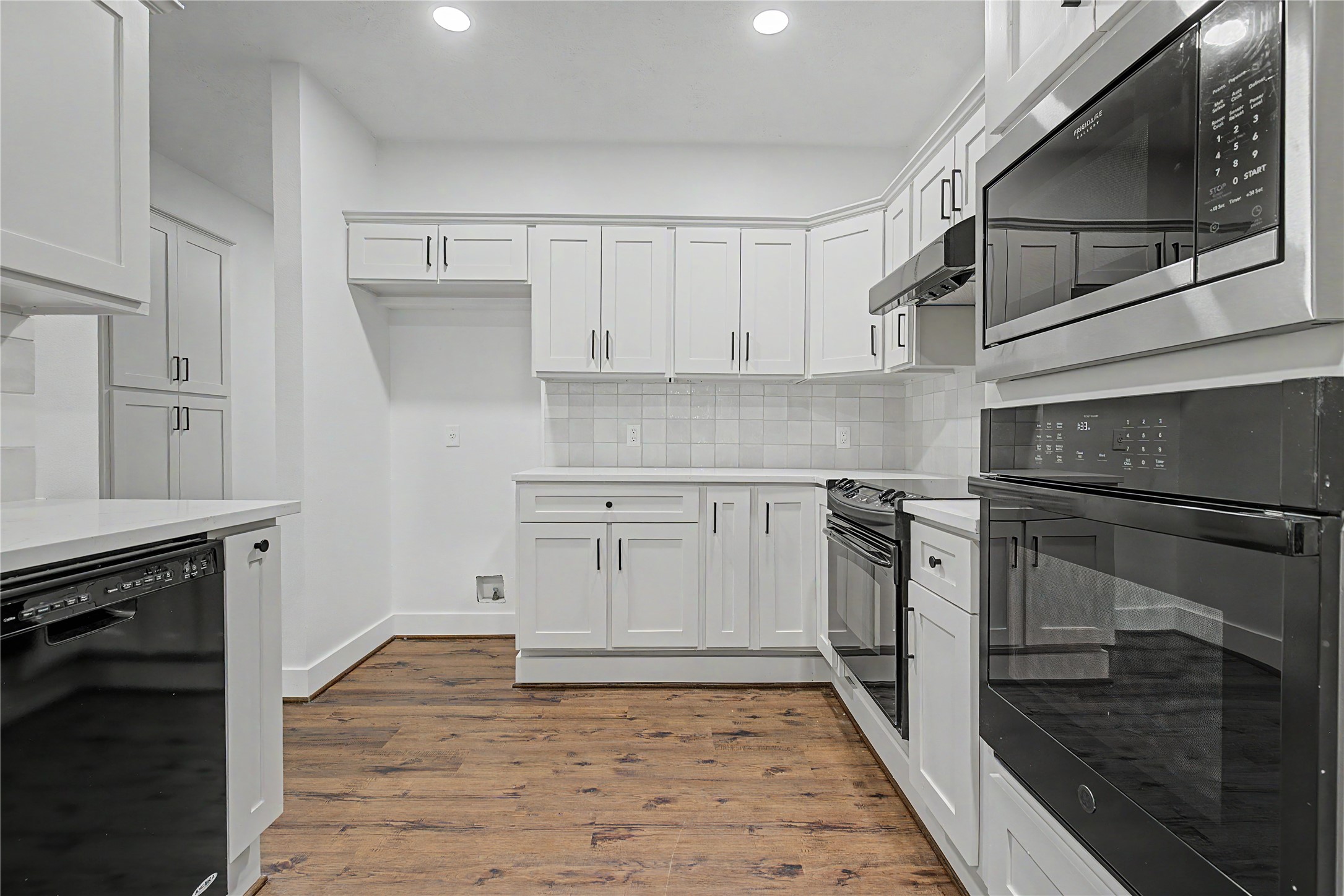 83 Dahlia Road Property Photo 10