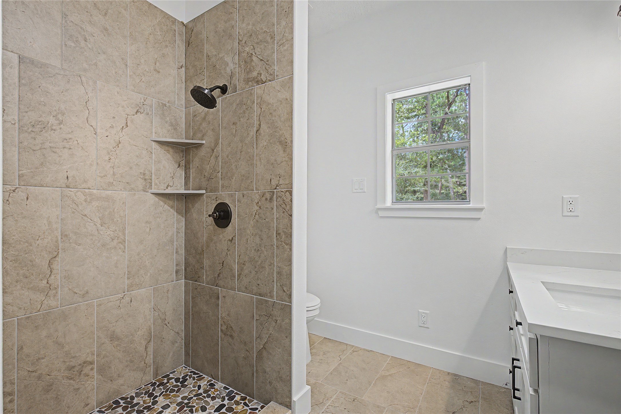 83 Dahlia Road Property Photo 26
