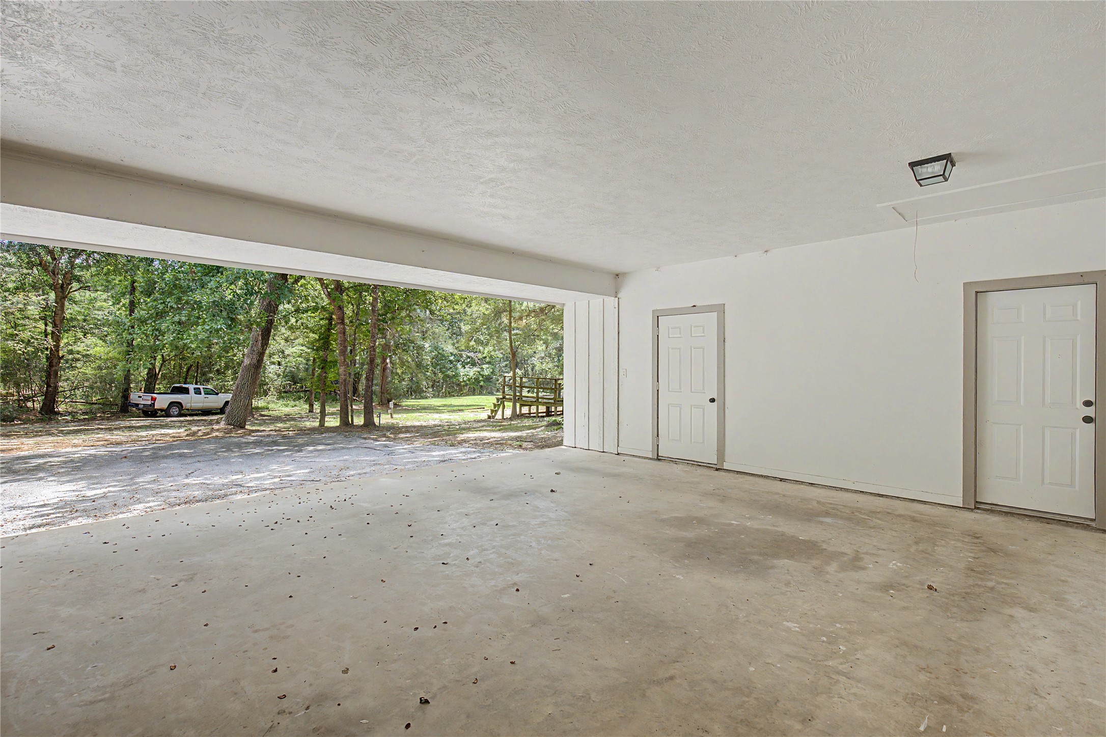 83 Dahlia Road Property Photo 33