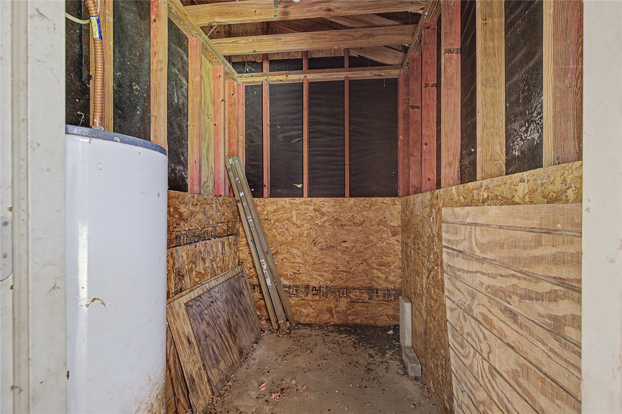 83 Dahlia Road Property Photo 38