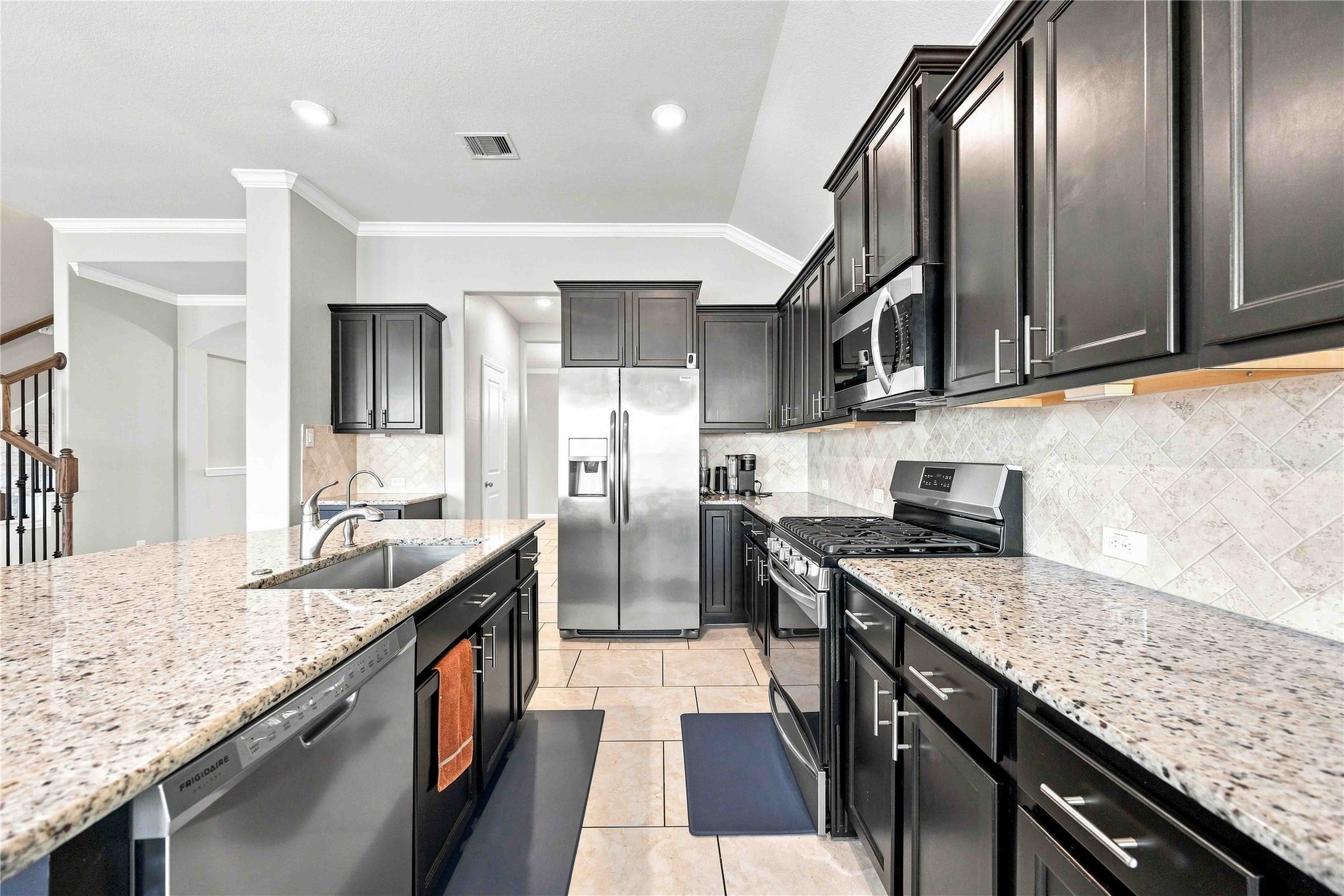 1803 Orchard Berry Lane Property Photo 12