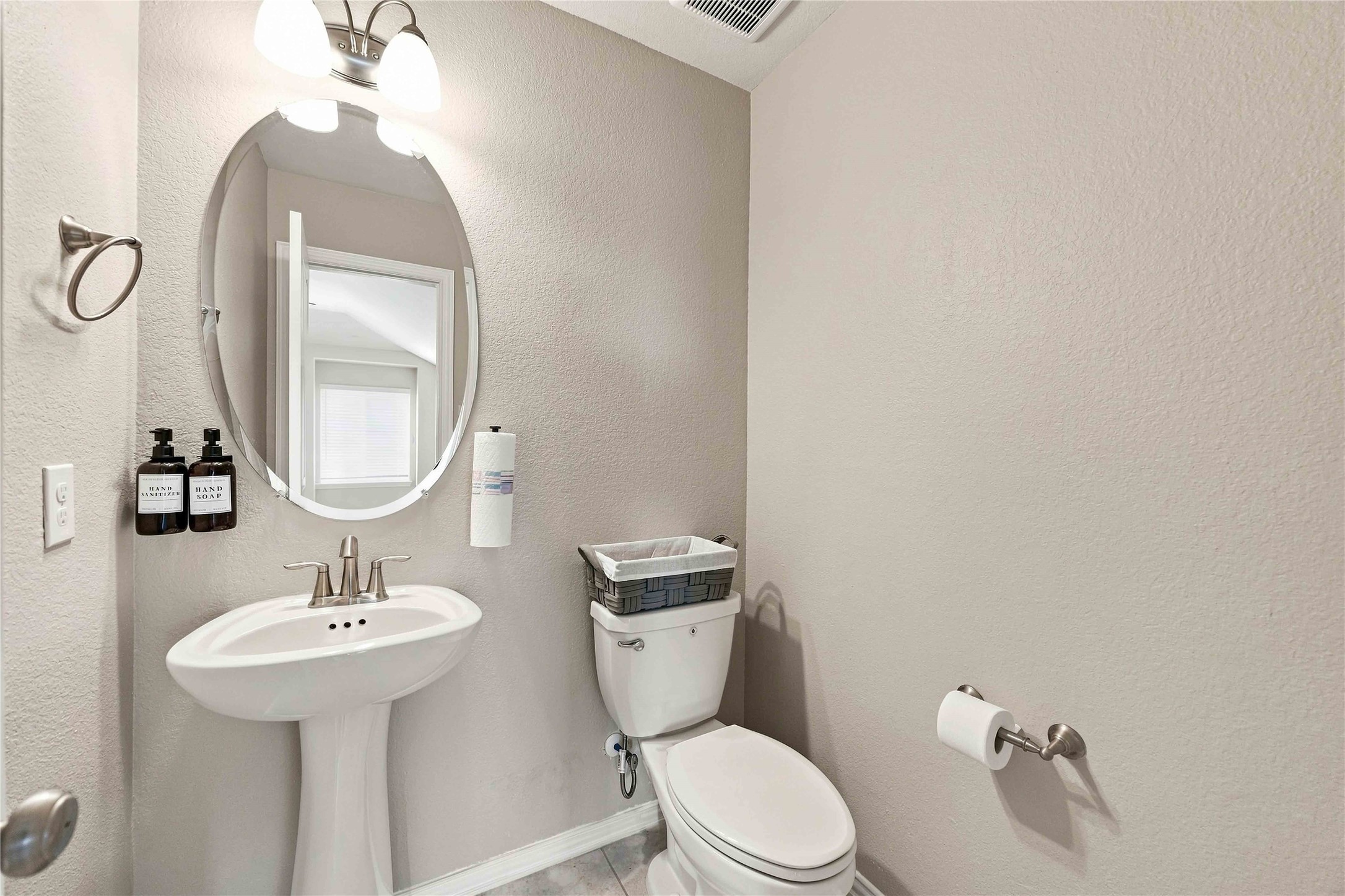 1803 Orchard Berry Lane Property Photo 20