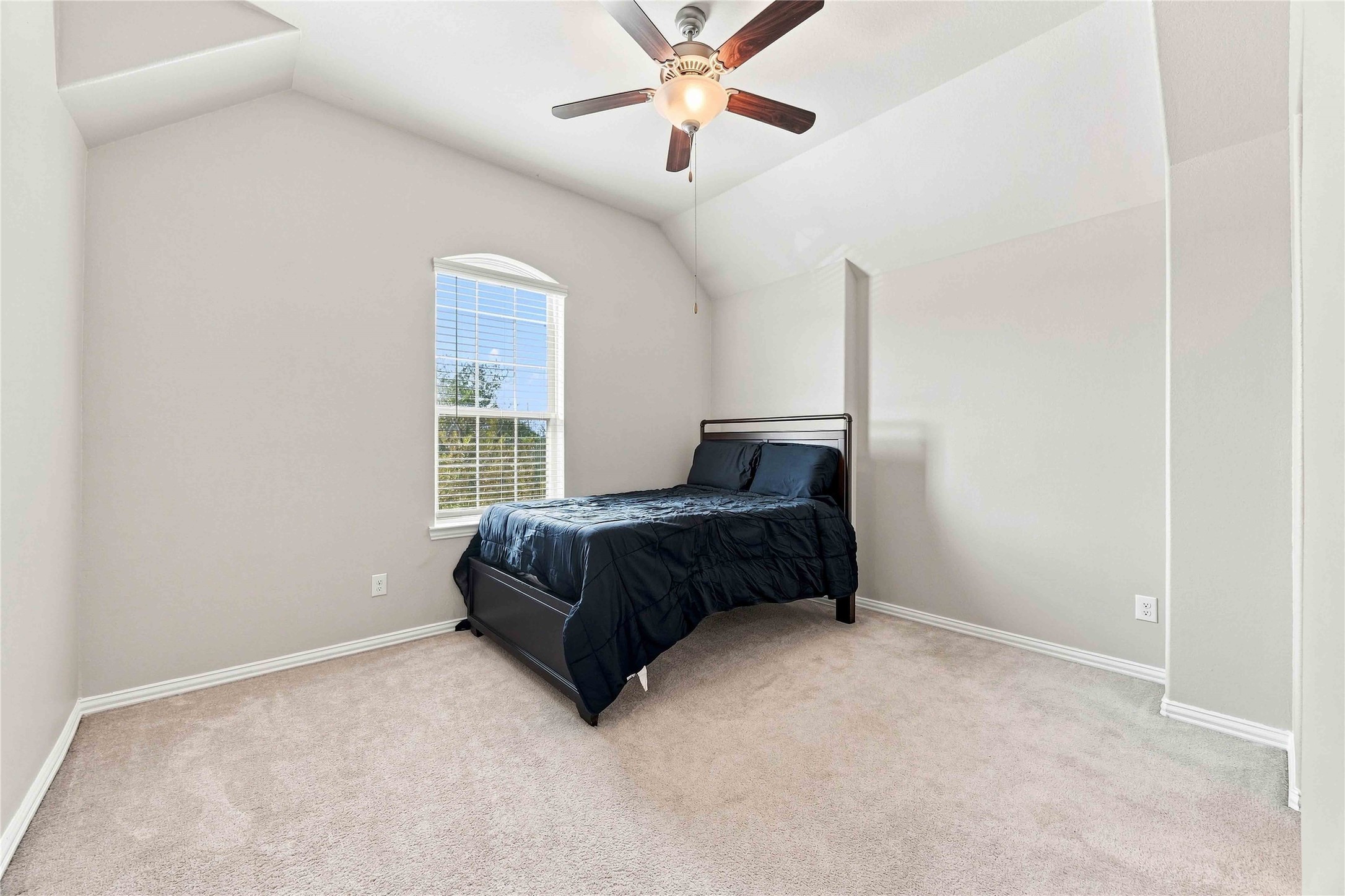 1803 Orchard Berry Lane Property Photo 26