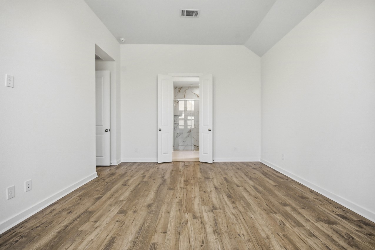 12226 Hyland Lane Property Photo 5