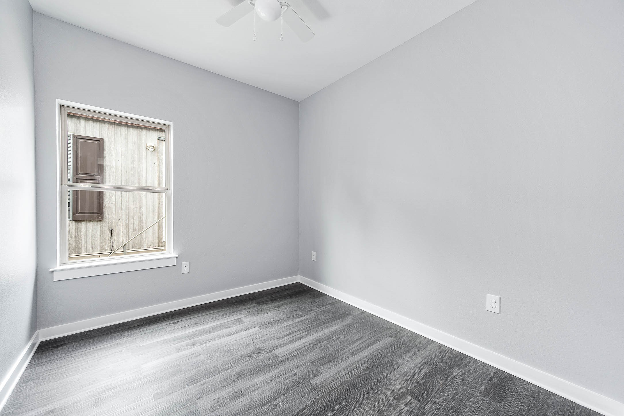 16981 Glenheath Property Photo 12