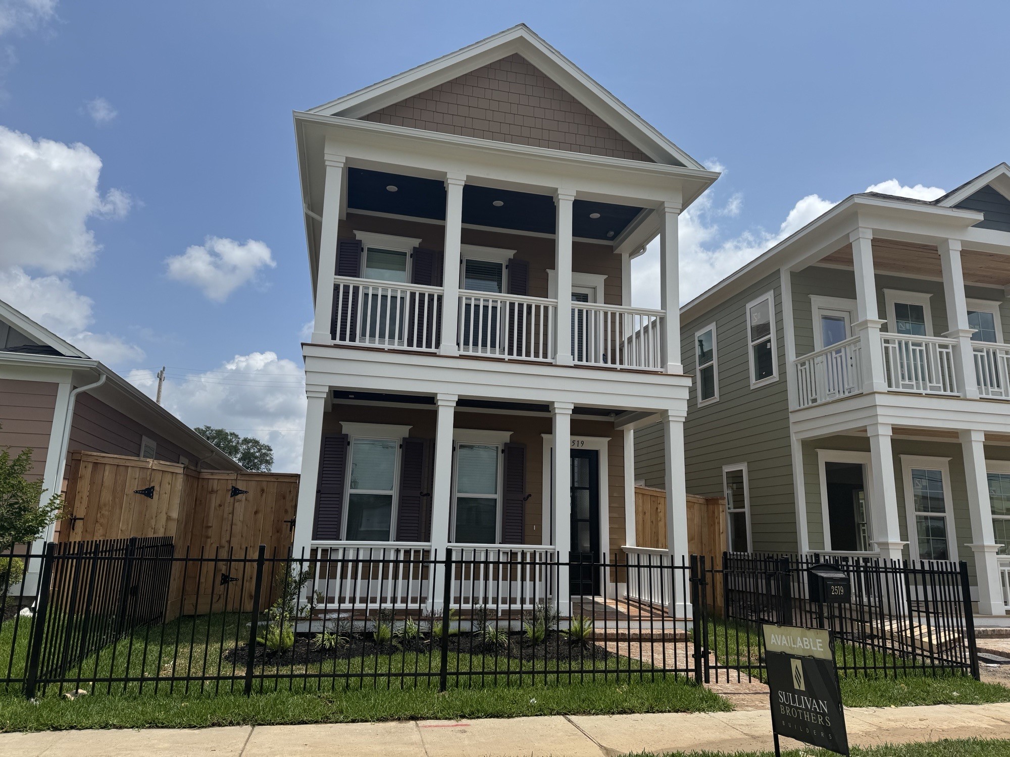 2519 S Houston W Property Photo 1