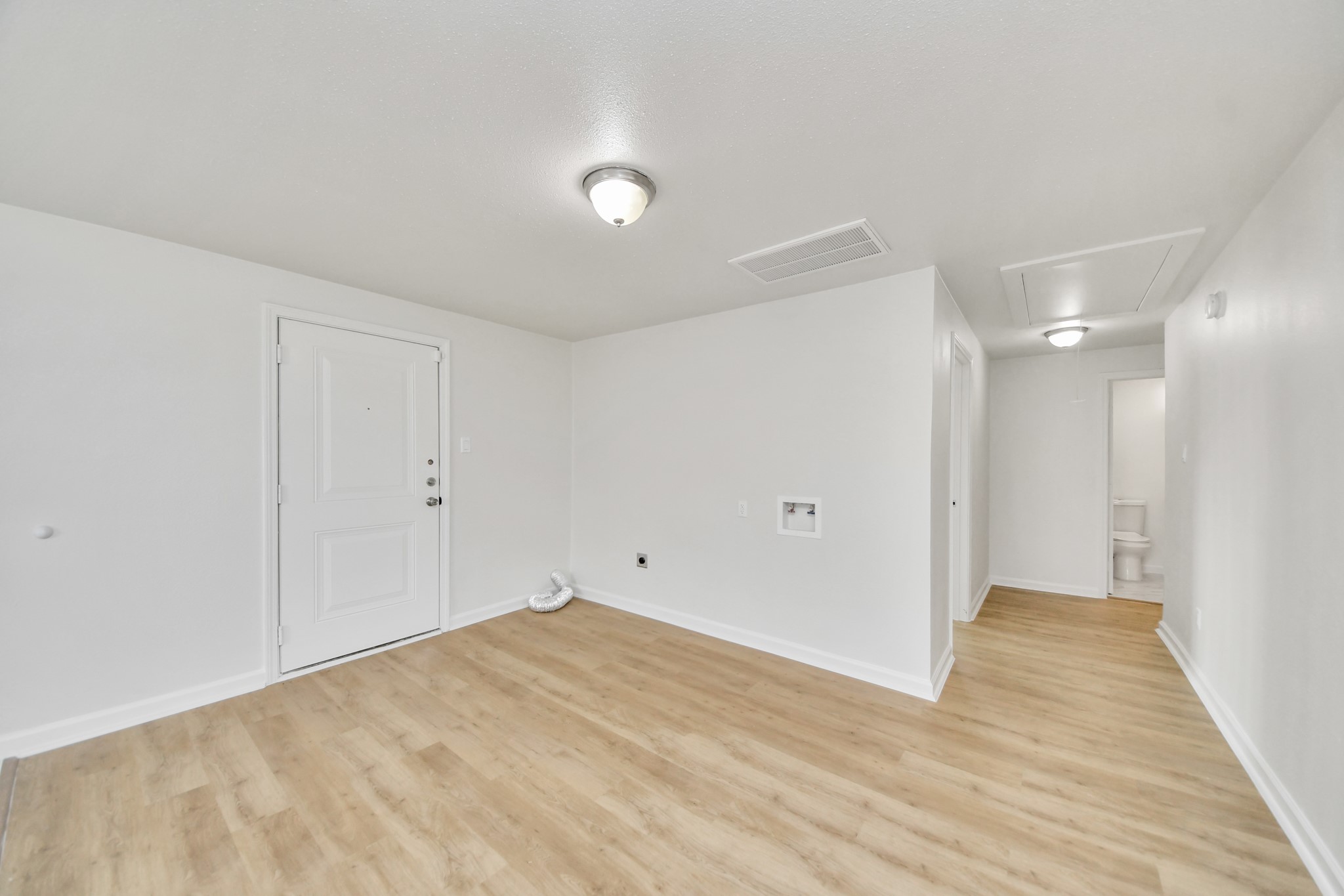 8116 Saint Louis Street Property Photo 25