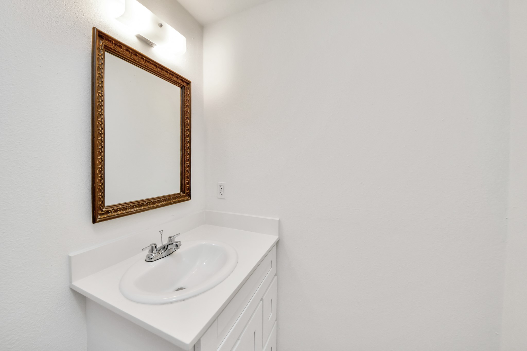 8116 Saint Louis Street Property Photo 38
