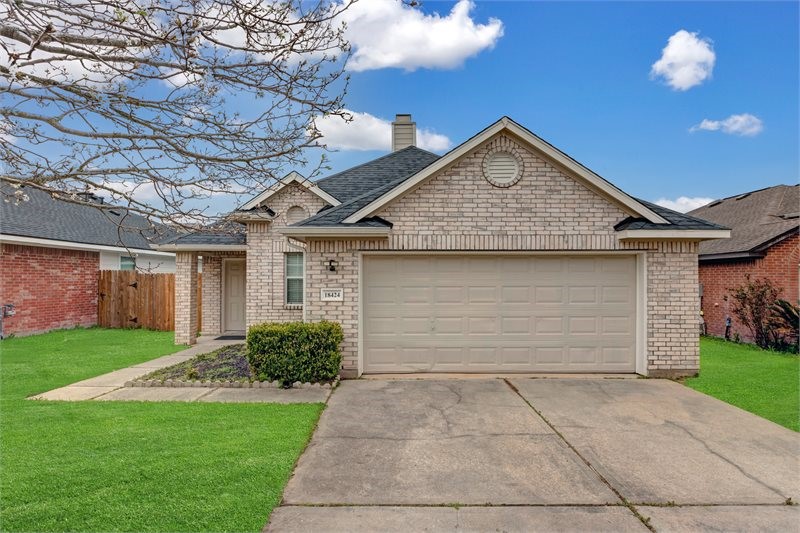 18424 Sunrise Pines Drive Property Photo 3