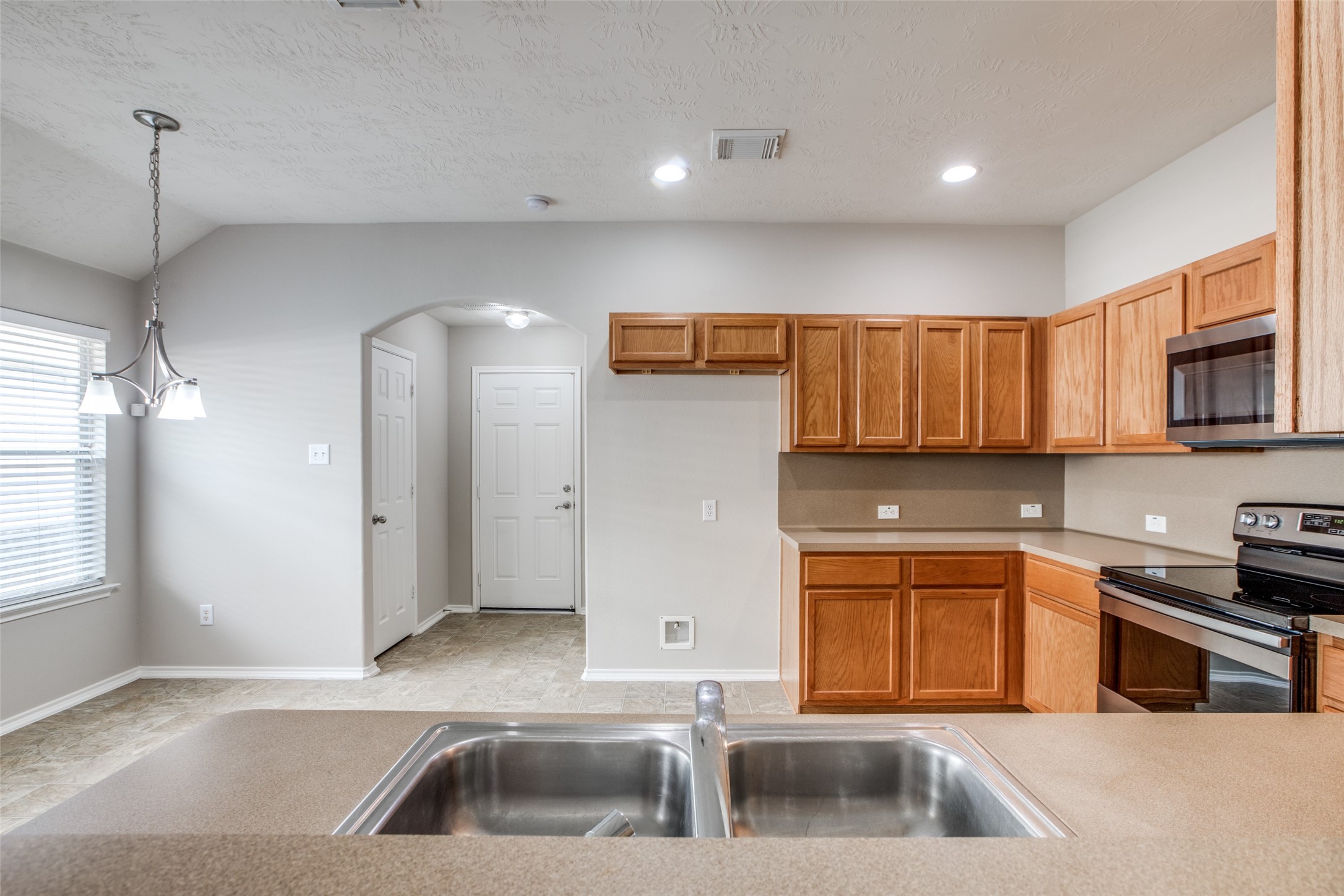 18424 Sunrise Pines Drive Property Photo 17