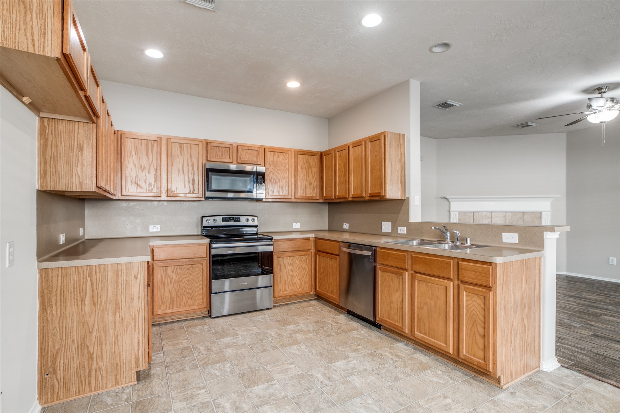 18424 Sunrise Pines Drive Property Photo 20