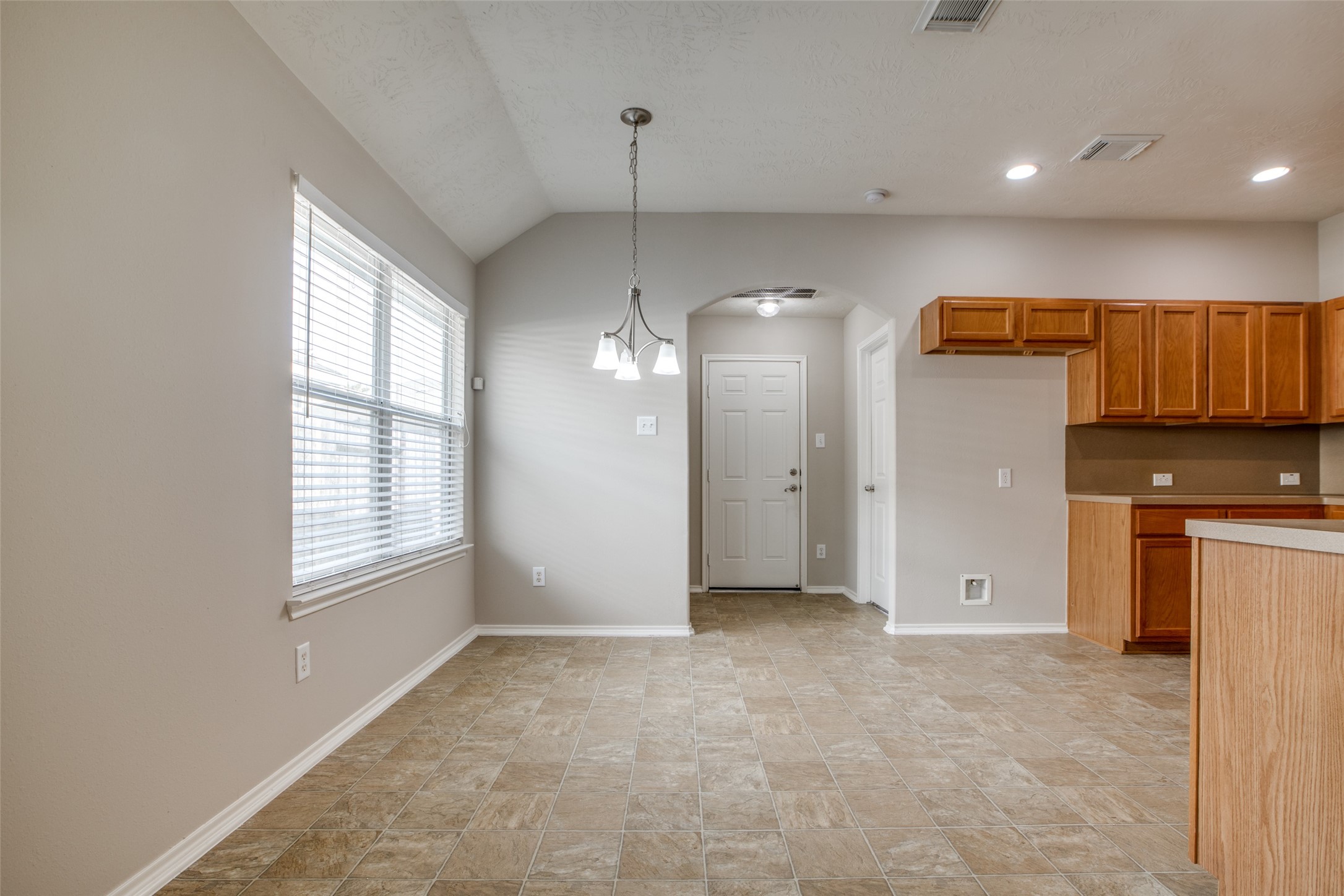 18424 Sunrise Pines Drive Property Photo 25