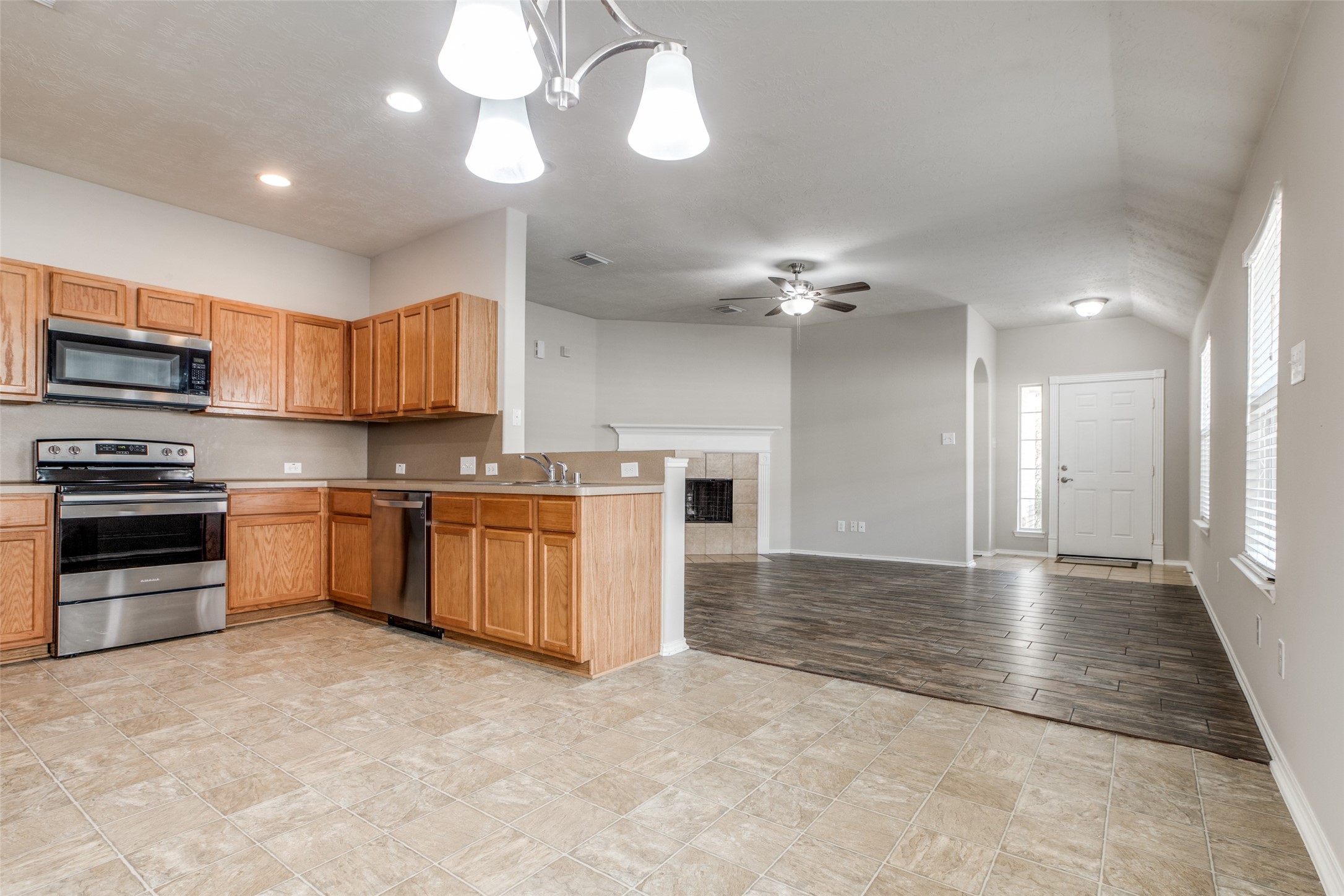 18424 Sunrise Pines Drive Property Photo 27