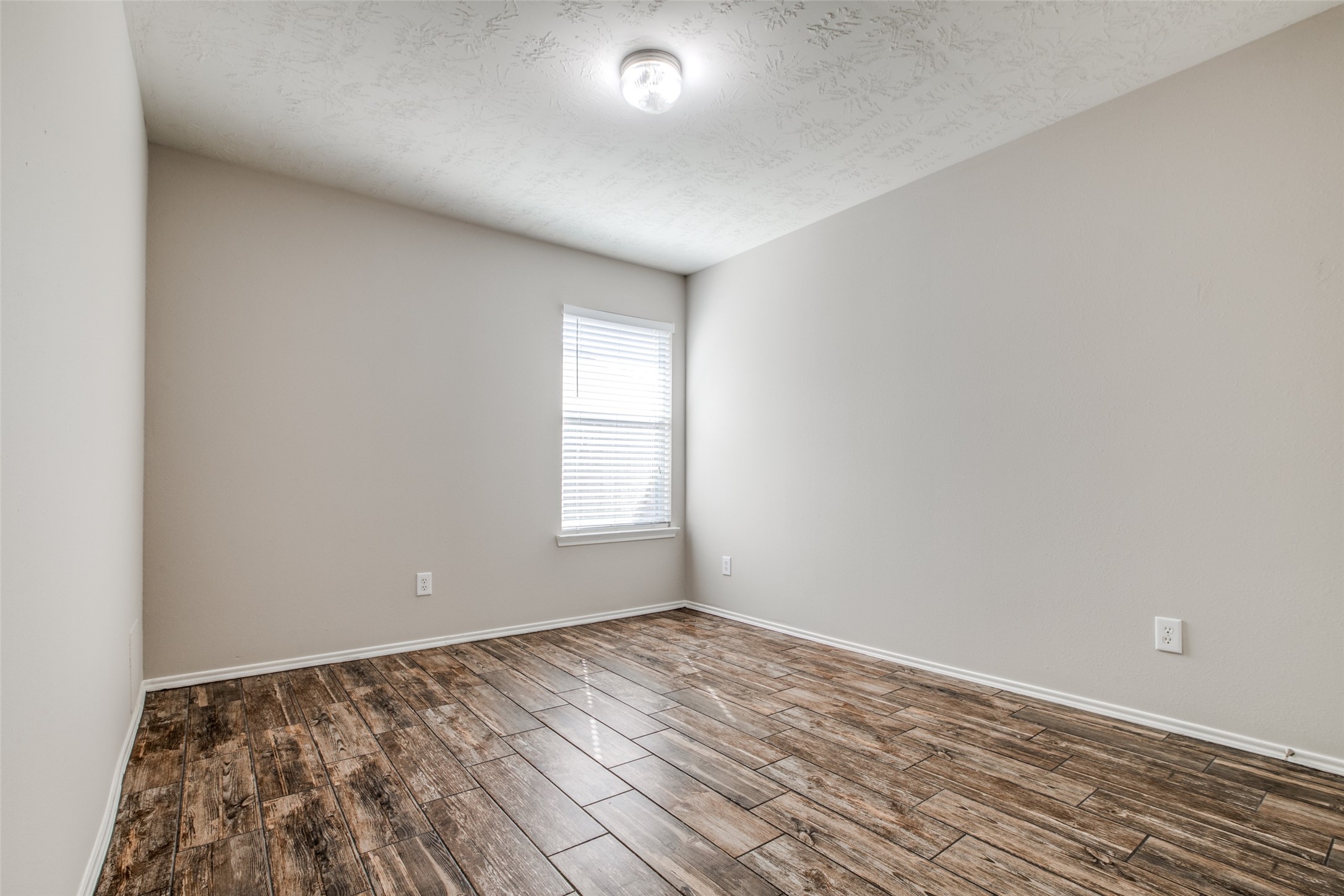 18424 Sunrise Pines Drive Property Photo 36