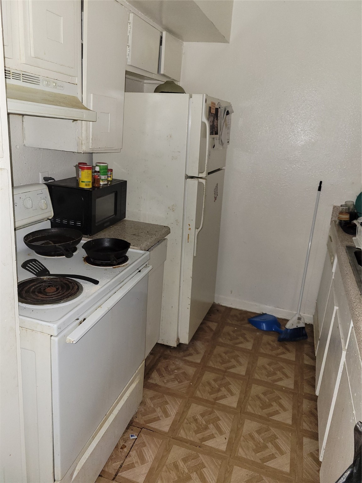 8519 Hearth Drive 23 Property Photo 6
