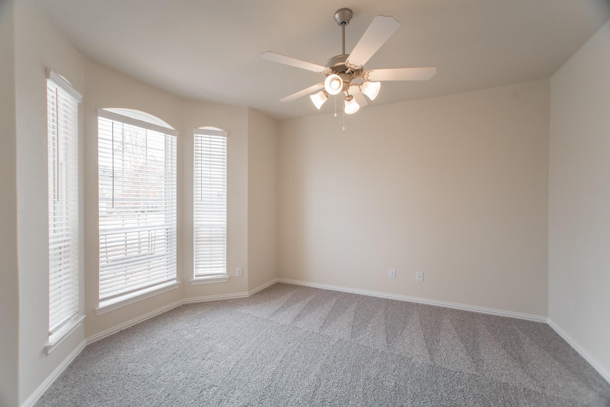 30014 Twisting Springs Drive Property Photo 6