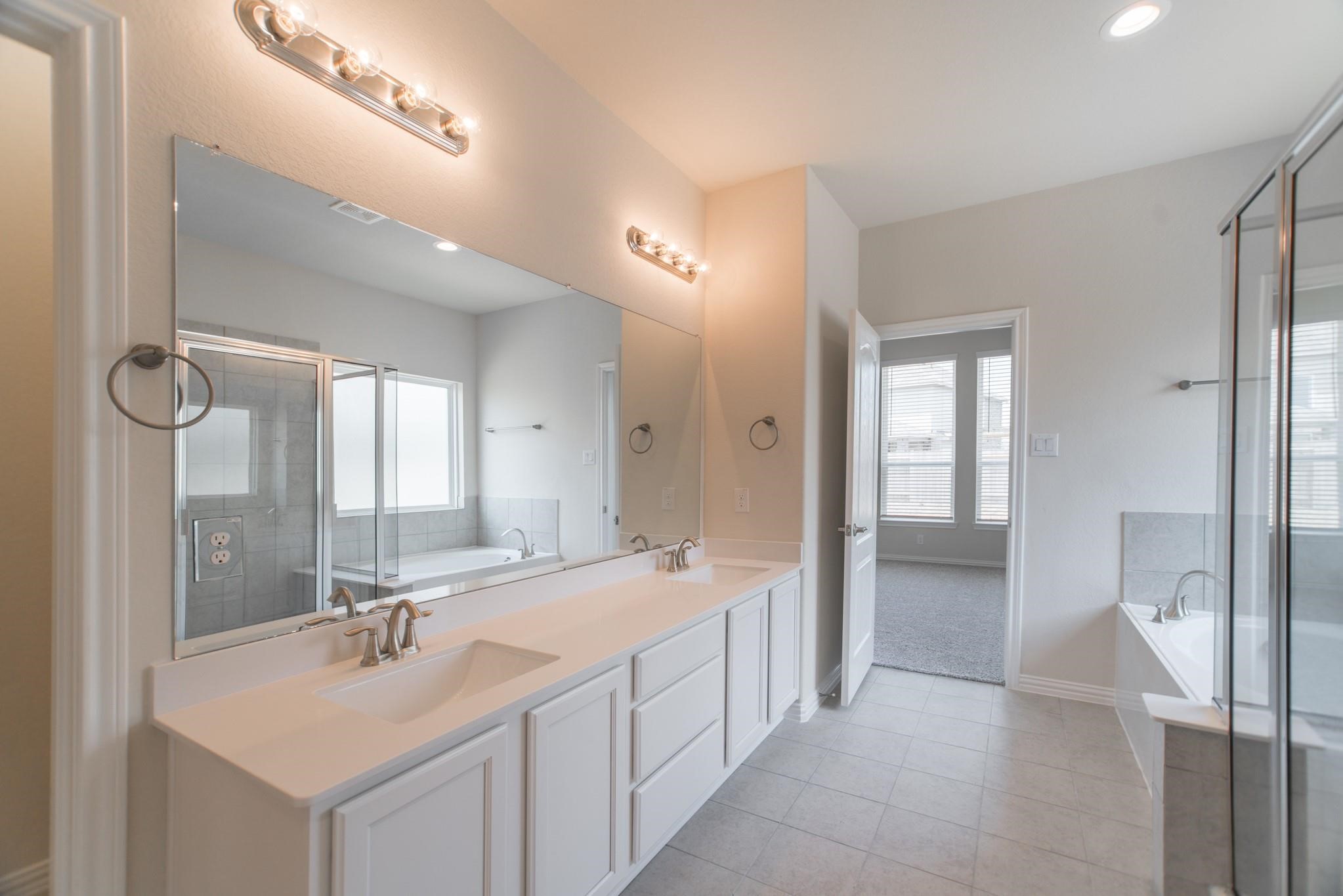 30014 Twisting Springs Drive Property Photo 24