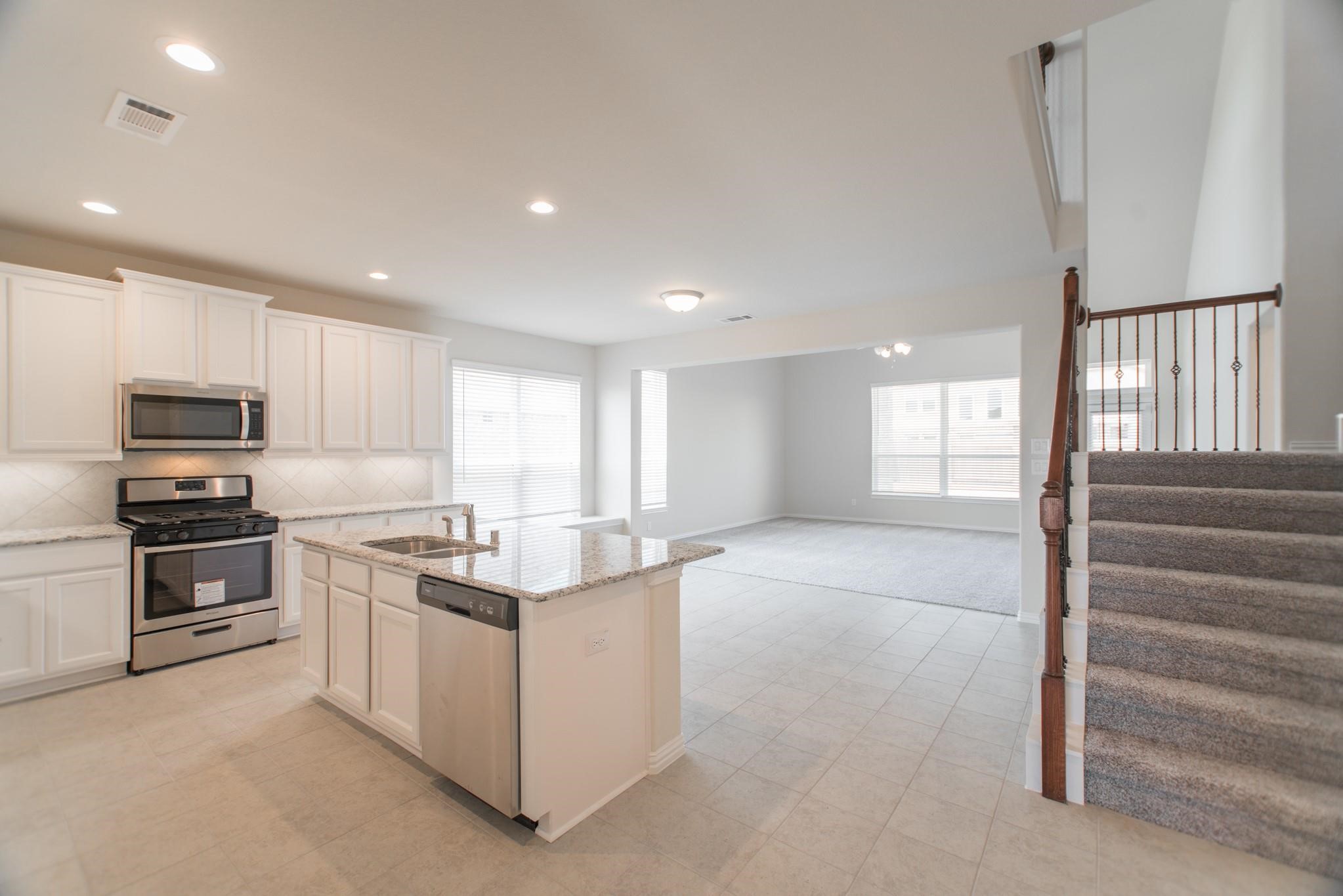 30014 Twisting Springs Drive Property Photo 26