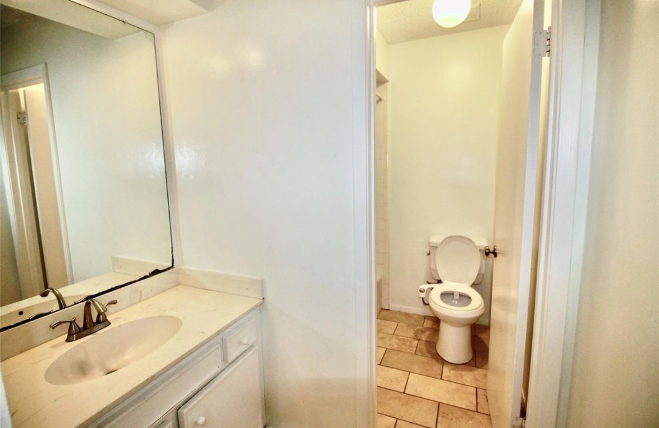 4701 Spring Lane Property Photo 15