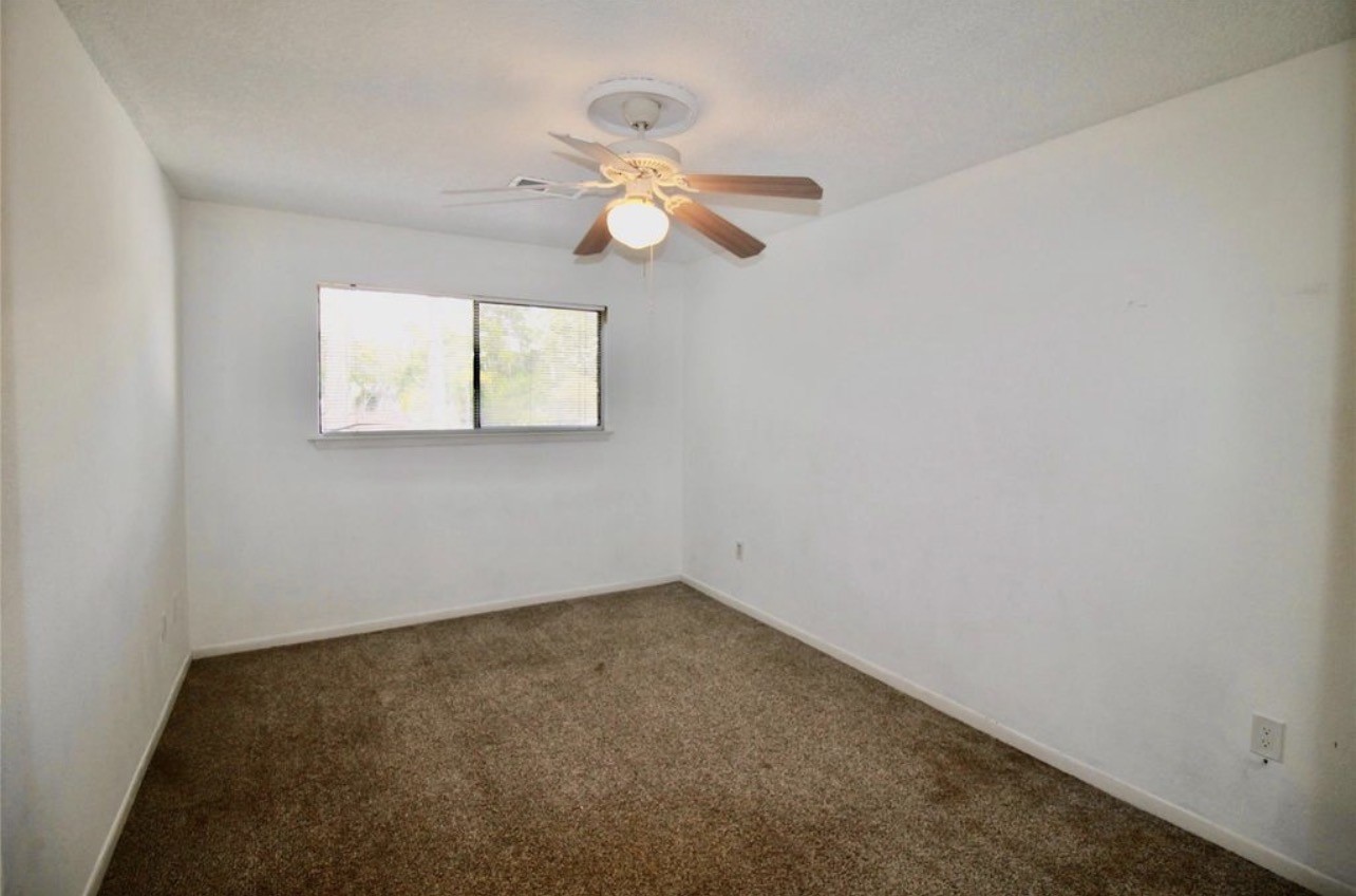 4701 Spring Lane Property Photo 16