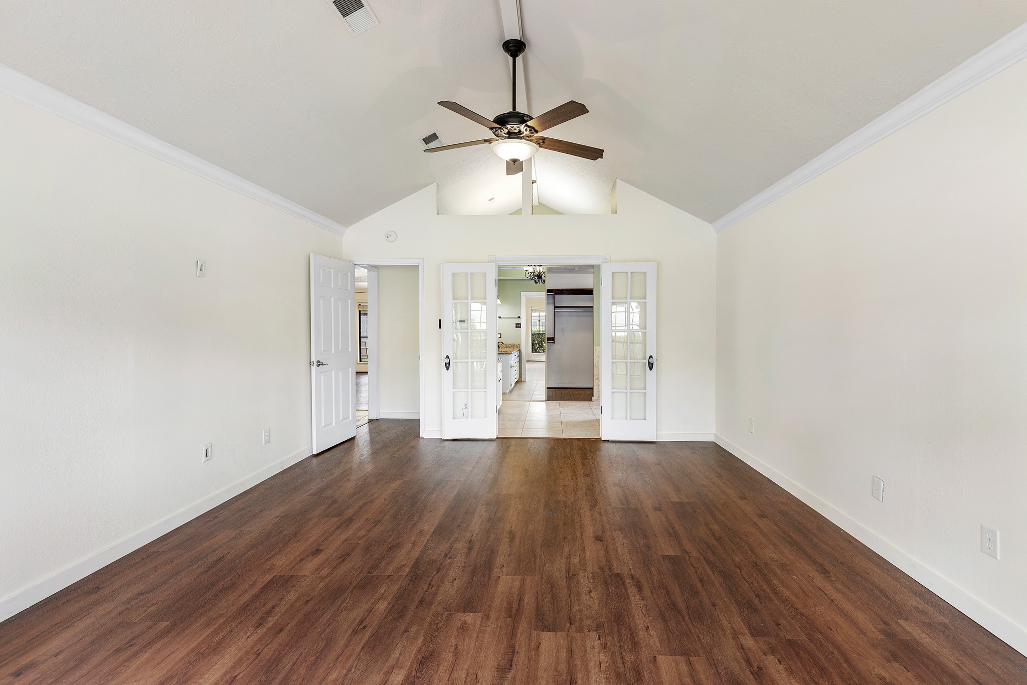 15107 Easton Park Drive Property Photo 27