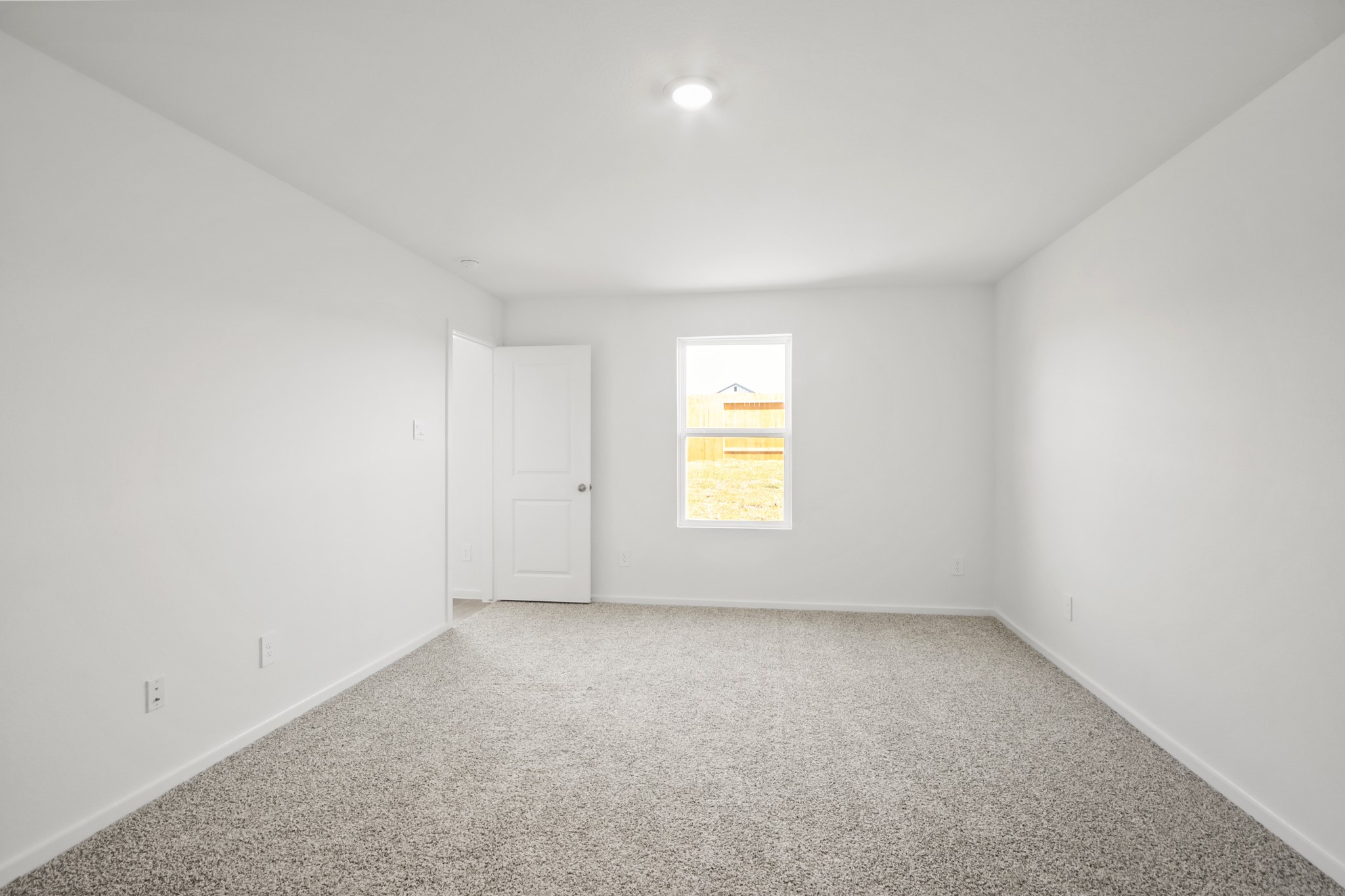 922 Sutherland Falls Drive Property Photo 8