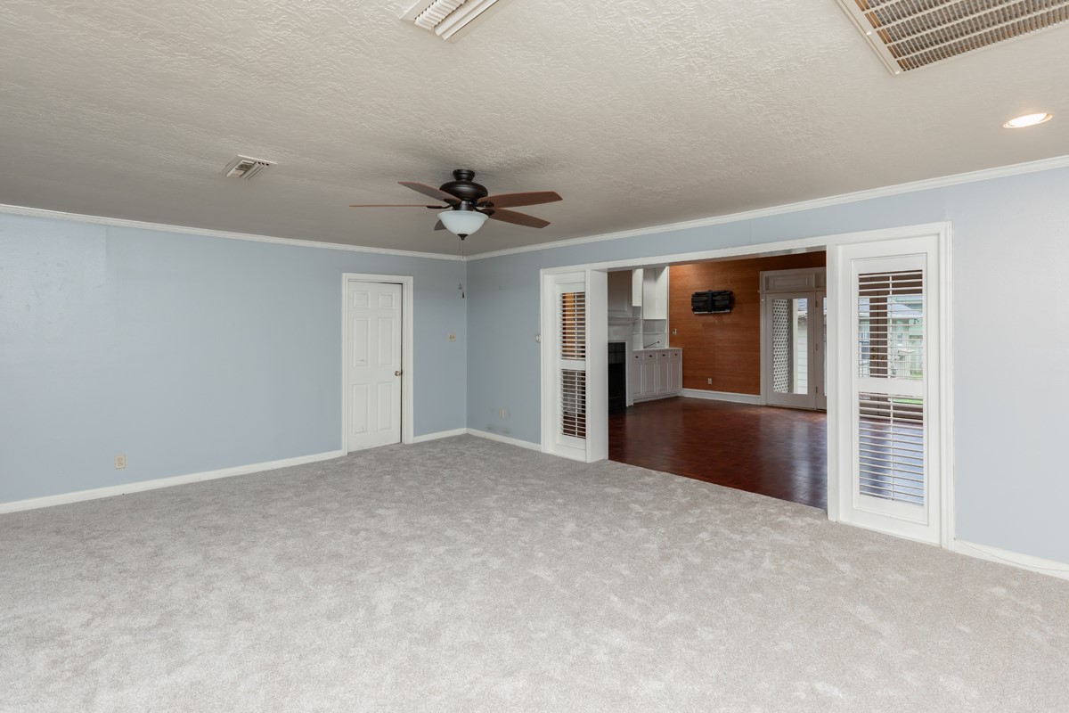 606 22nd Street Property Photo 8