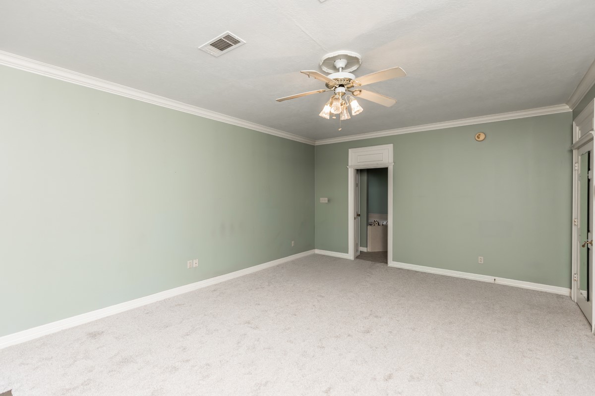 606 22nd Street Property Photo 24