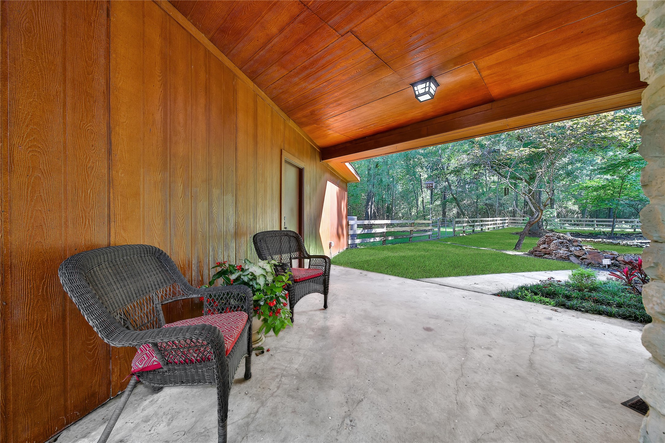 27655 Hardin Store Road Property Photo 3