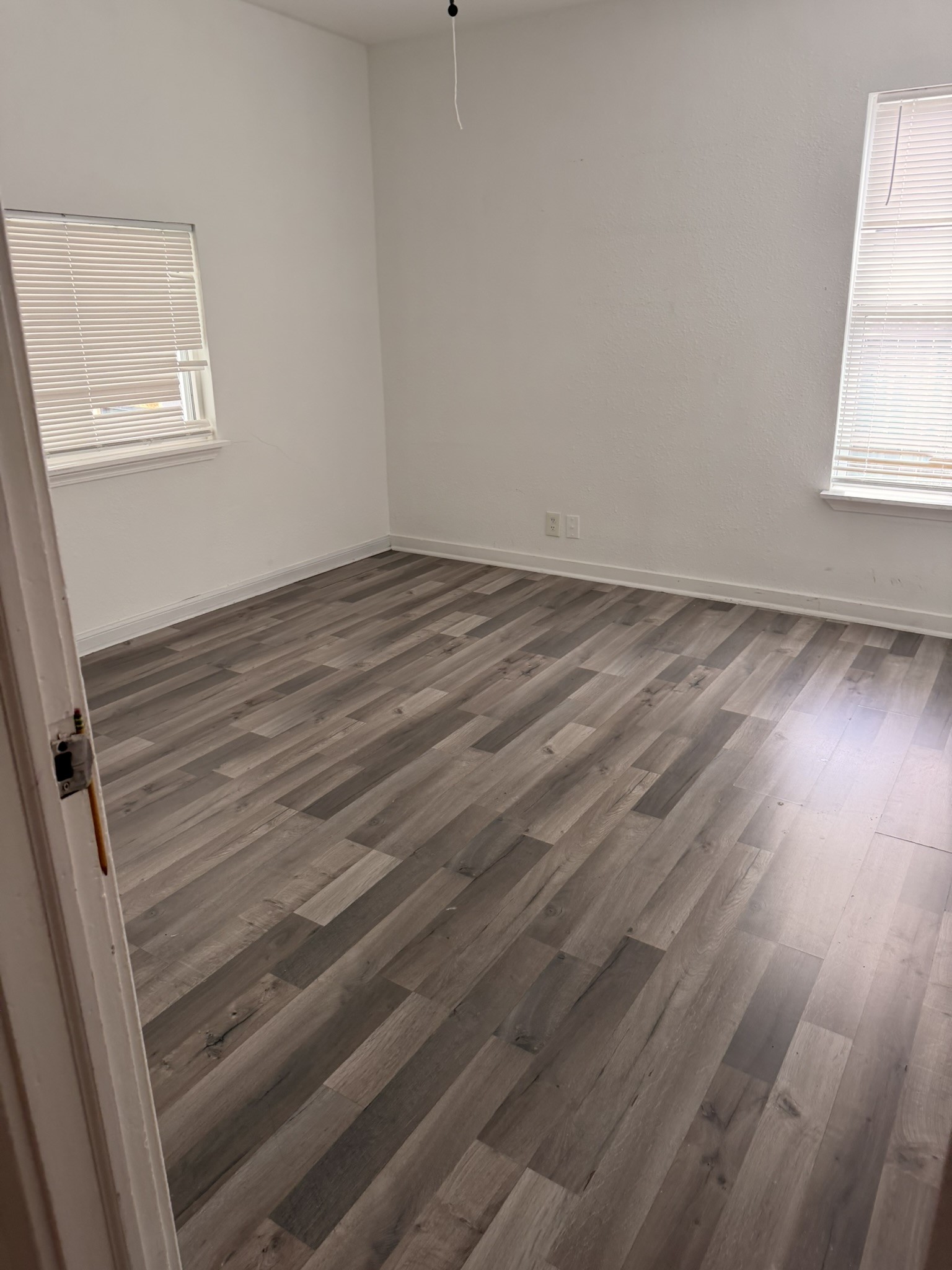 6642 Kernel Street Property Photo 7
