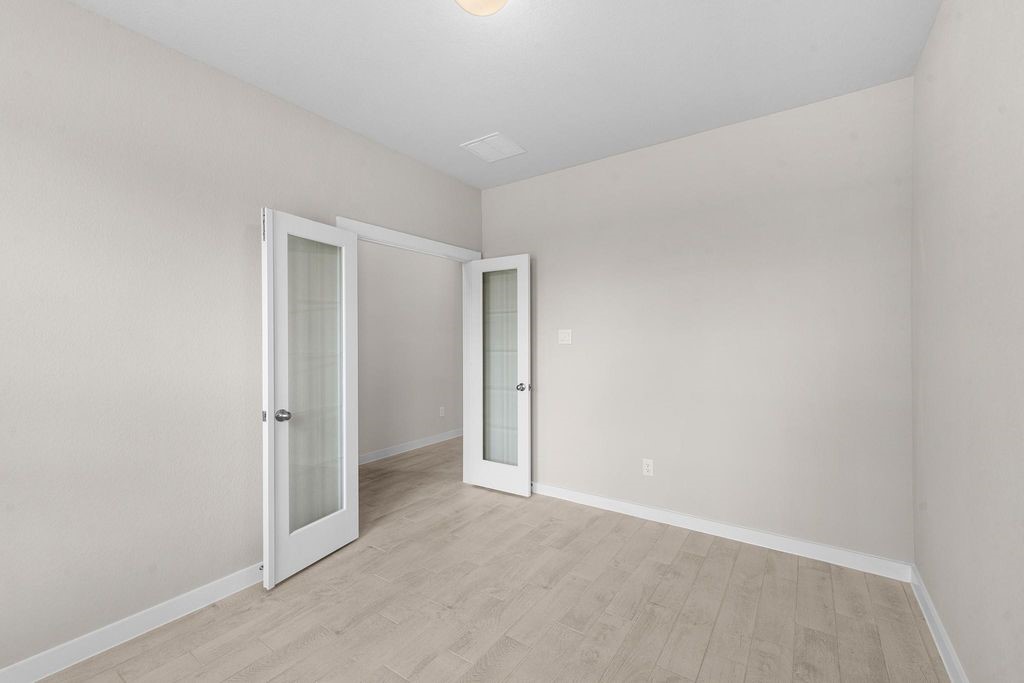 2491 Forest Cedar Lane Property Photo 17