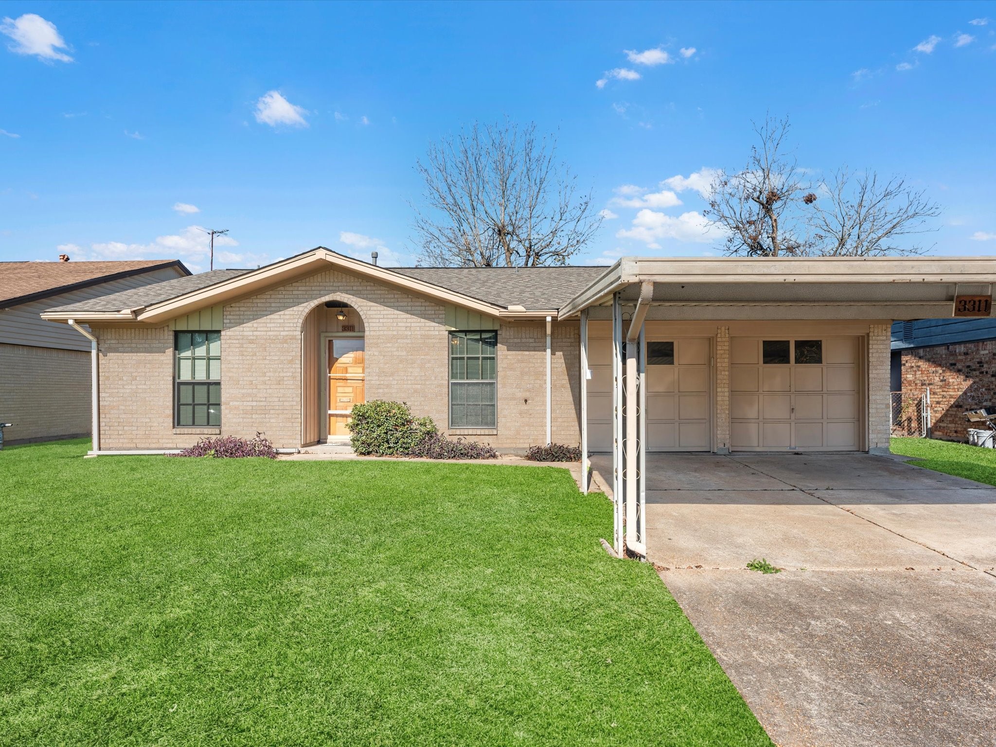 3311 Westbrook Circle Property Photo 1