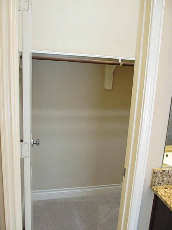 14104 Green Thicket Drive Property Photo 14
